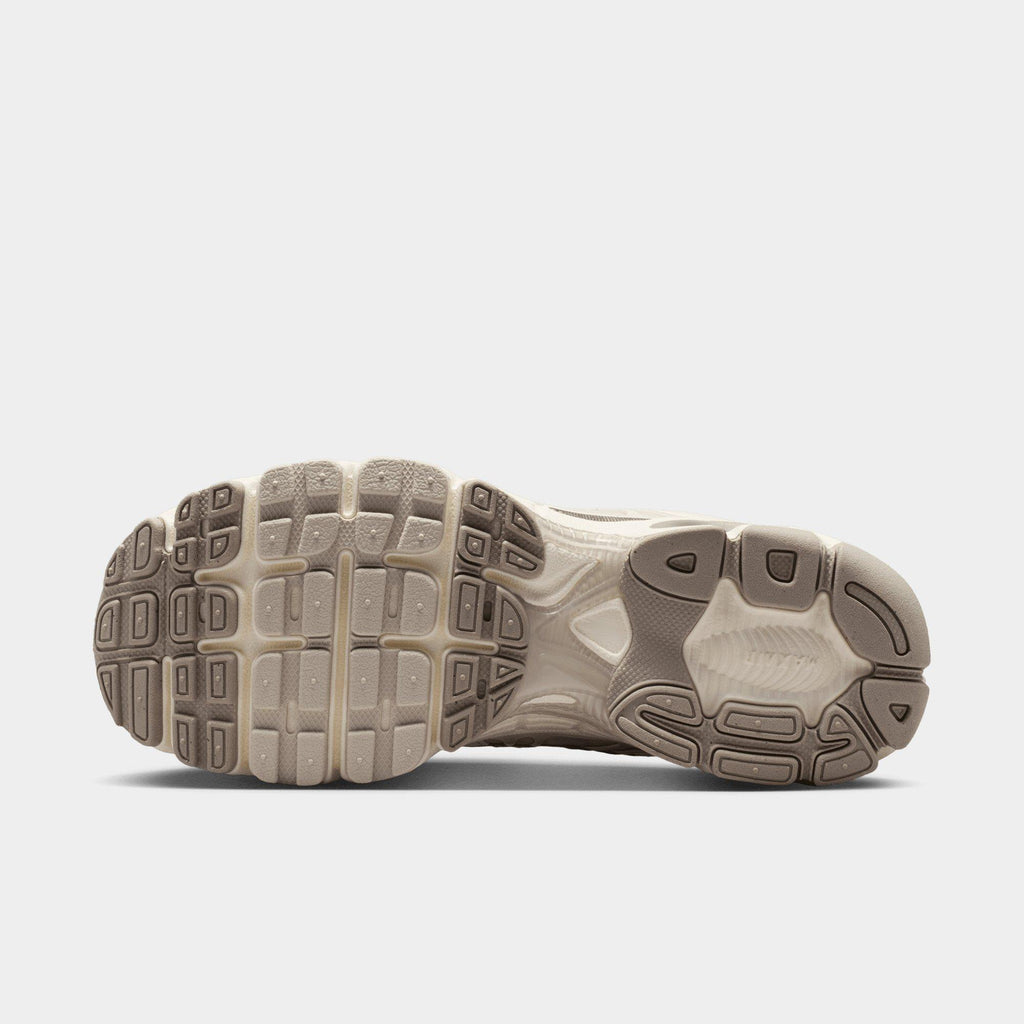 Nike Air Max Moto 2K Women's image