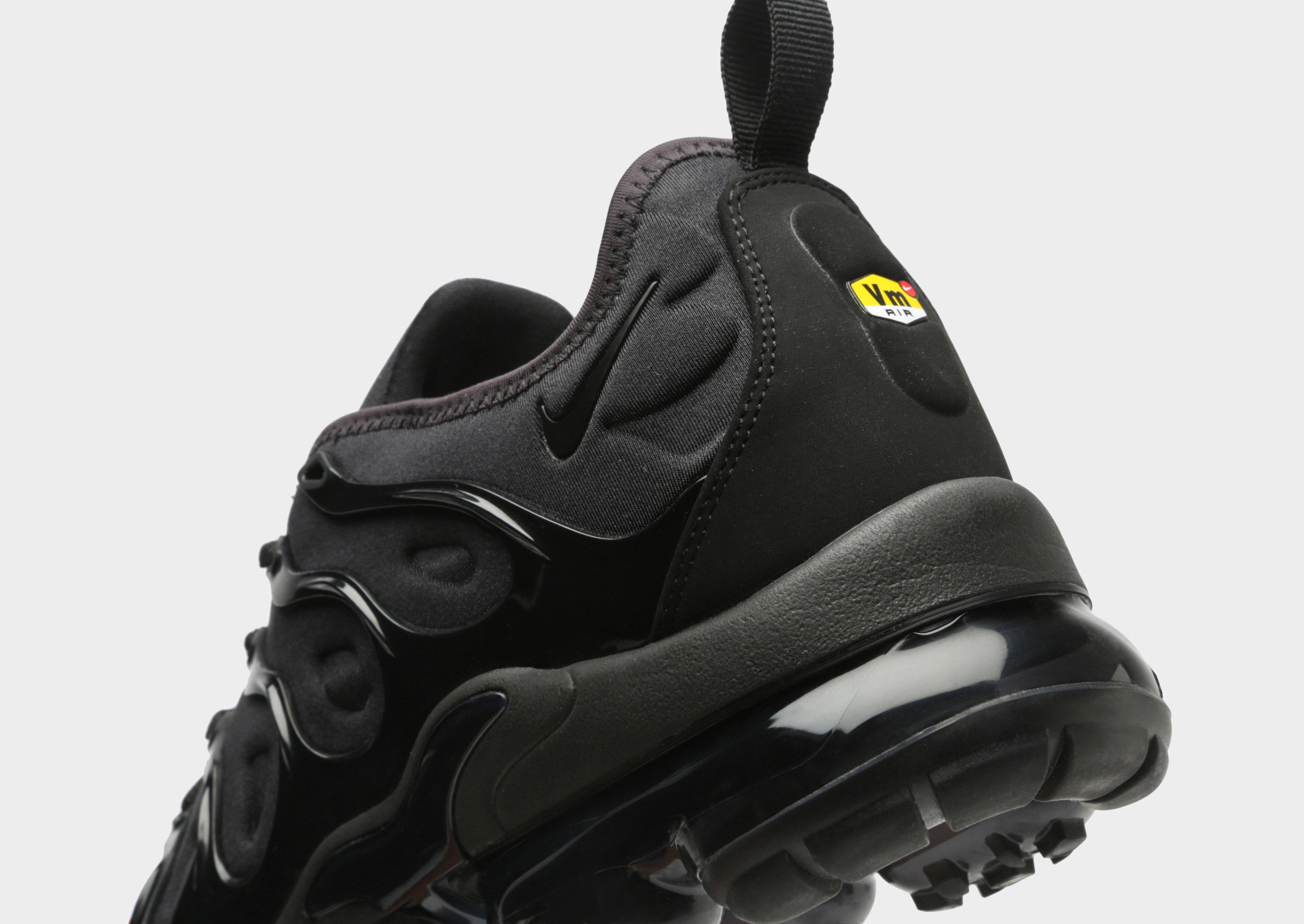 Nike Air VaporMax Plus image