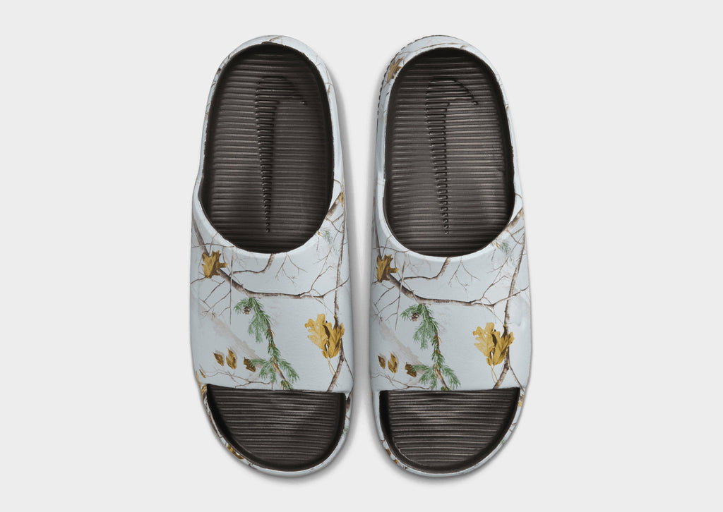 Nike Calm 'RealTree' Slides image