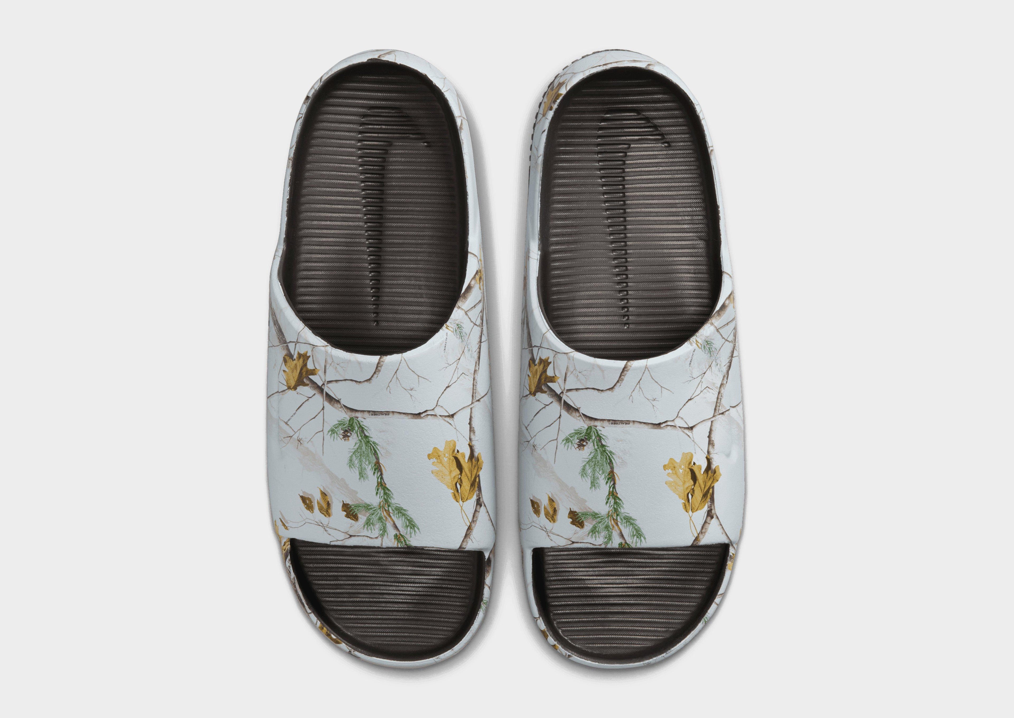 Nike Calm 'RealTree' Slides image