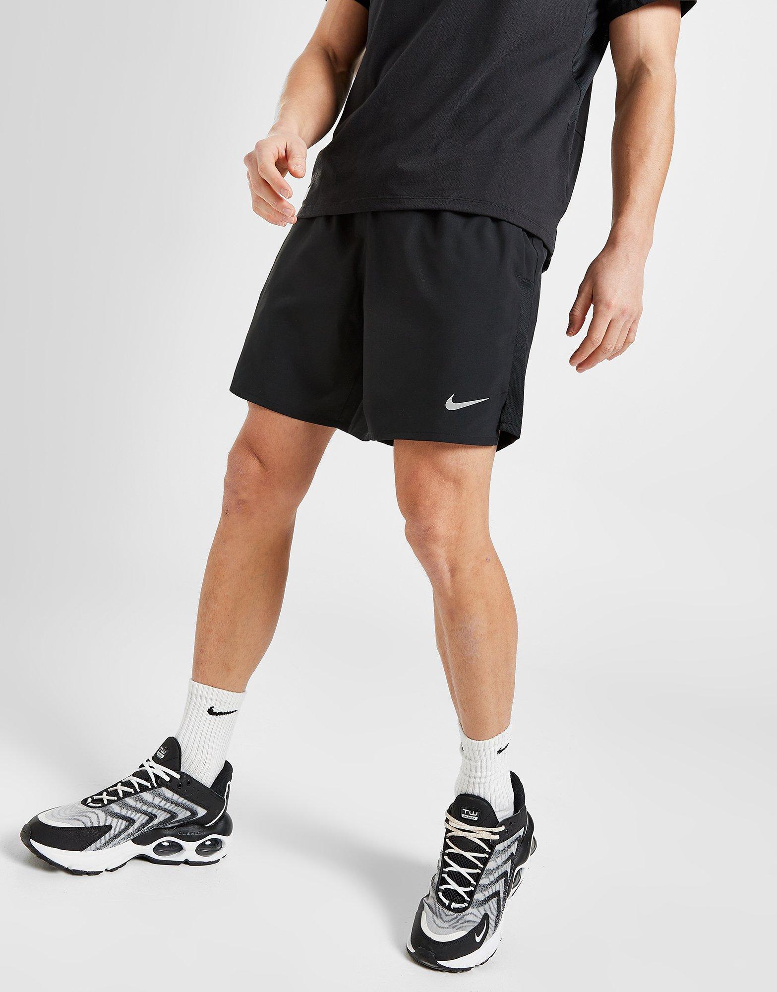 Nike Challenger 7 Inch Shorts image