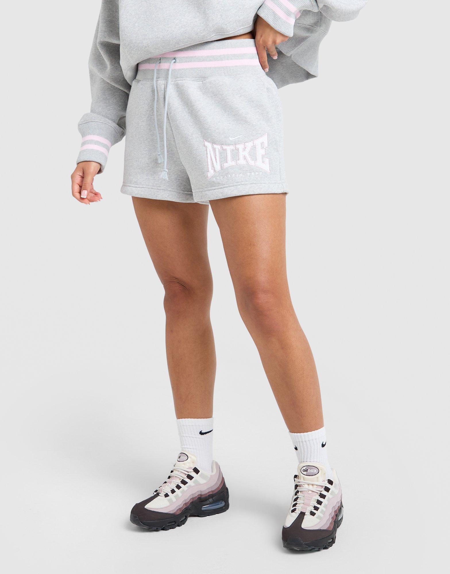 Nike Classics Graphic Phoenix Shorts image