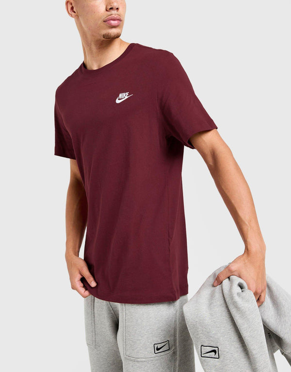 Nike Club T-Shirt image