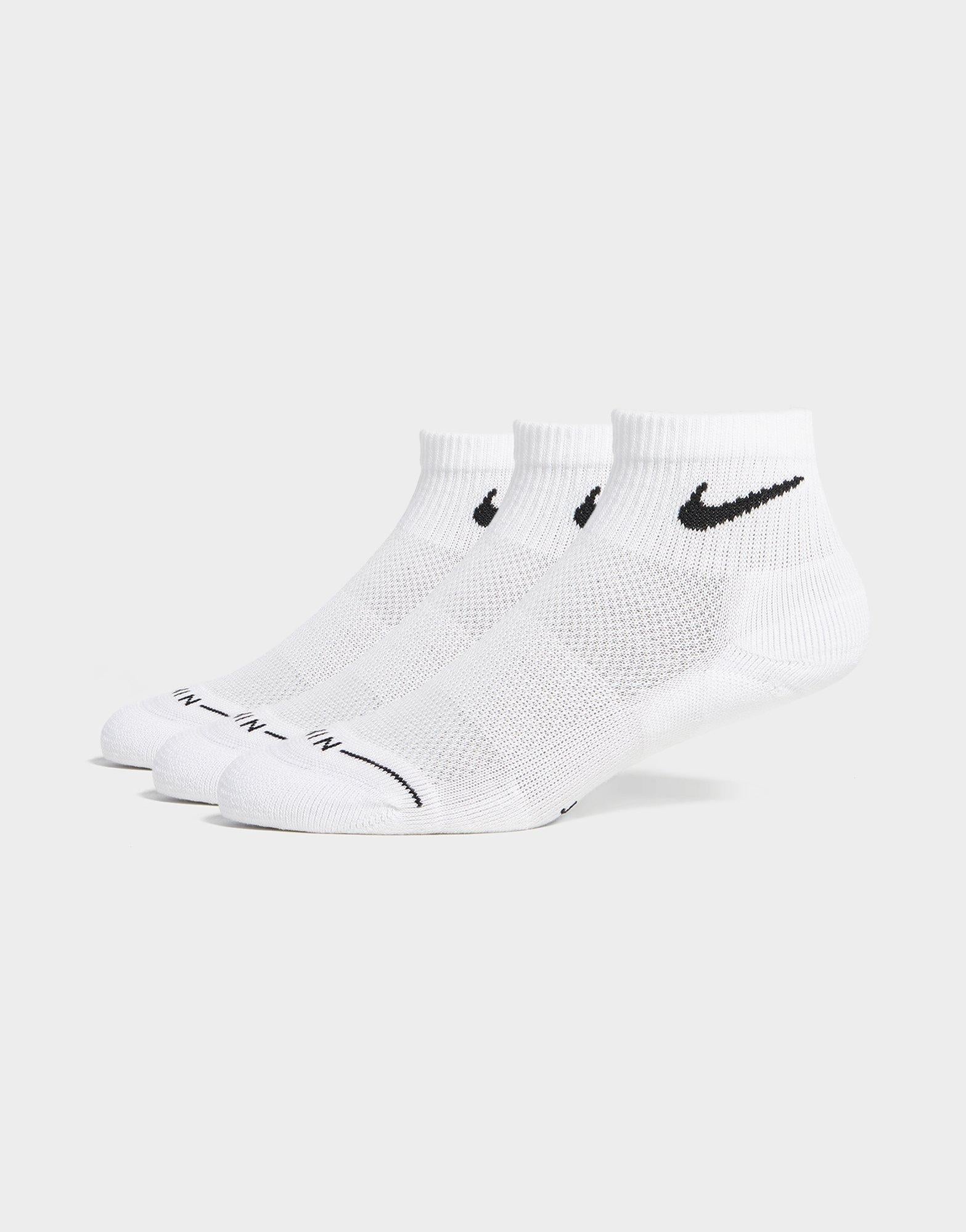 Nike Crew Mid Swoosh Socks (3 Pack) image