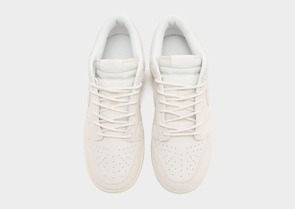 Nike Dunk Low image