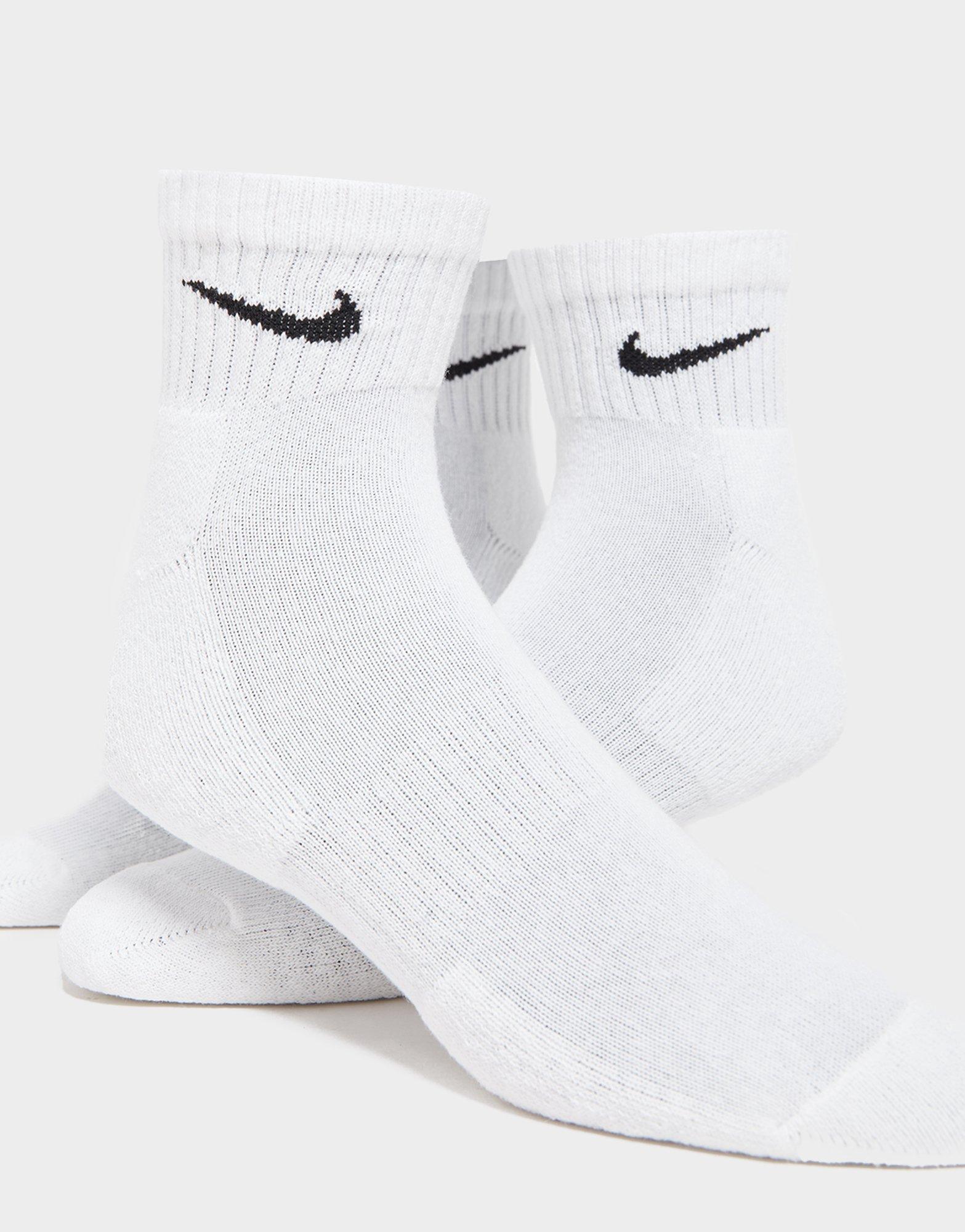 Nike Everyday Cushioned Ankle Socks 6 Pack image