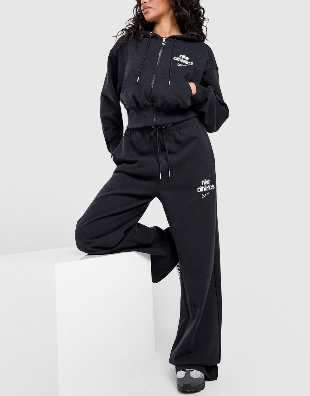 Nike Graphic Swoosh Wide Leg Joggers image