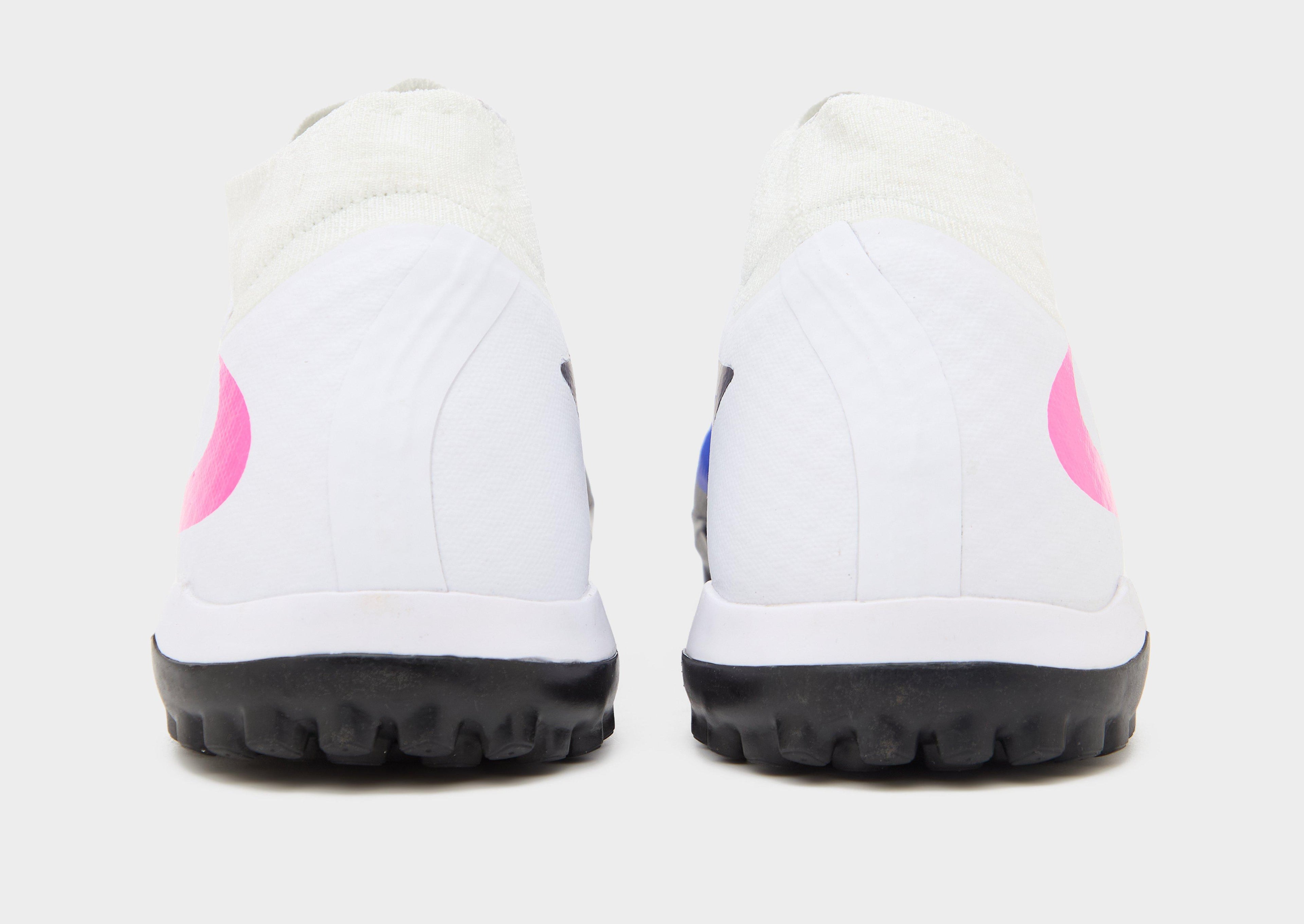 Nike Phantom 6 High Academy TF image