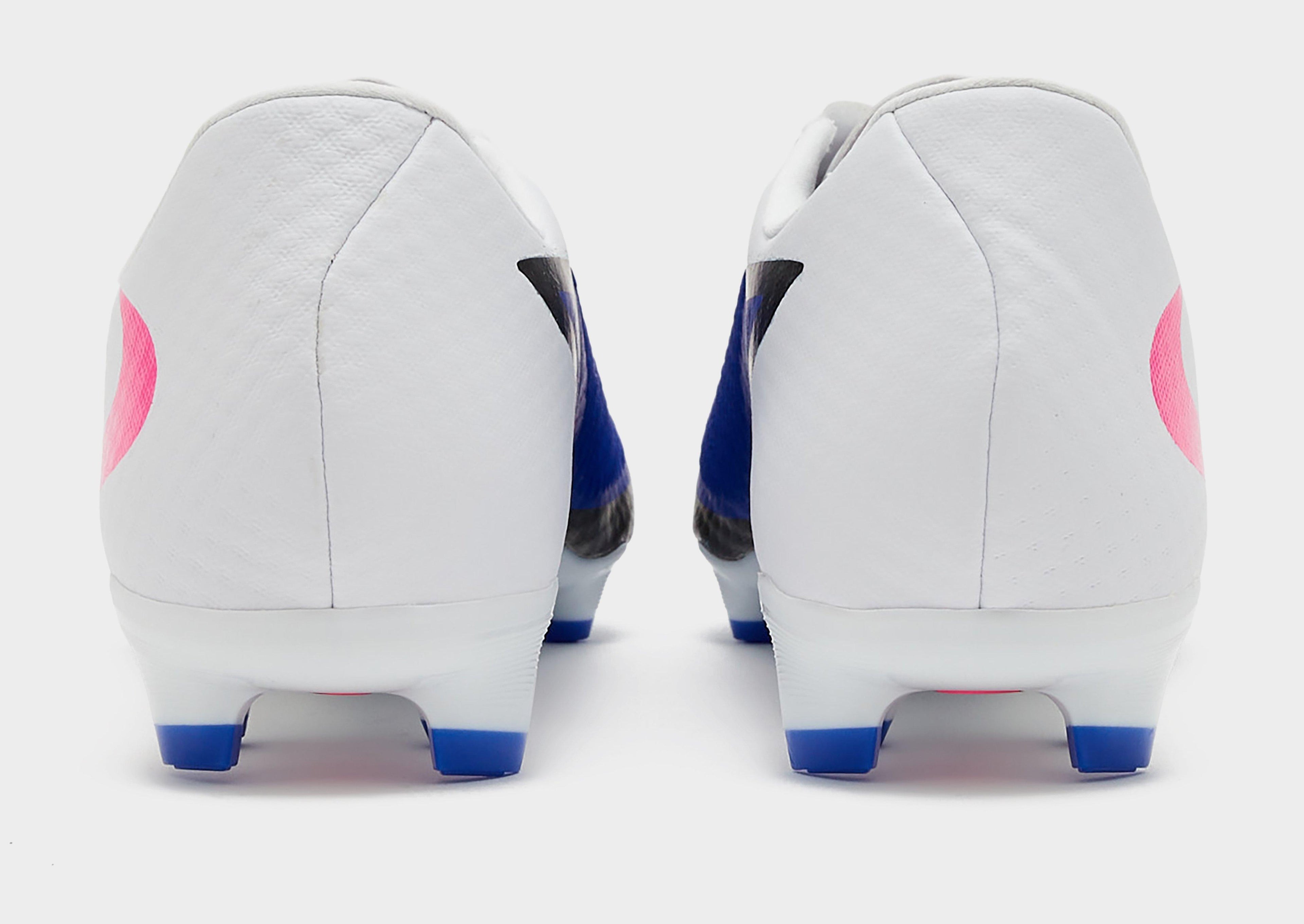 Nike Phantom 6 Low Academy FG image