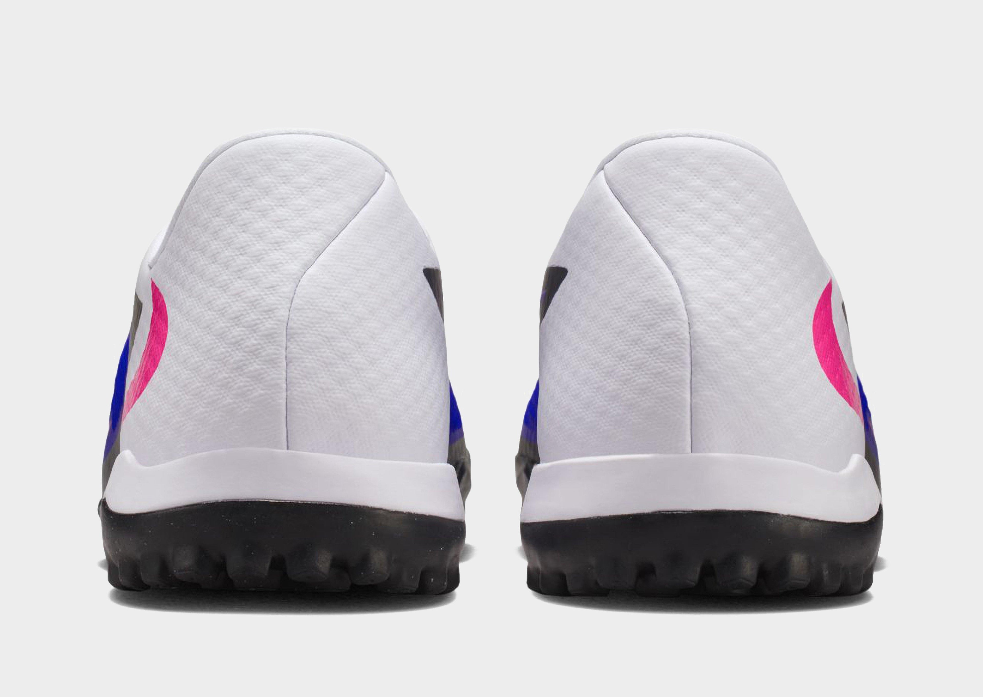 Nike Phantom 6 Low Academy TF image
