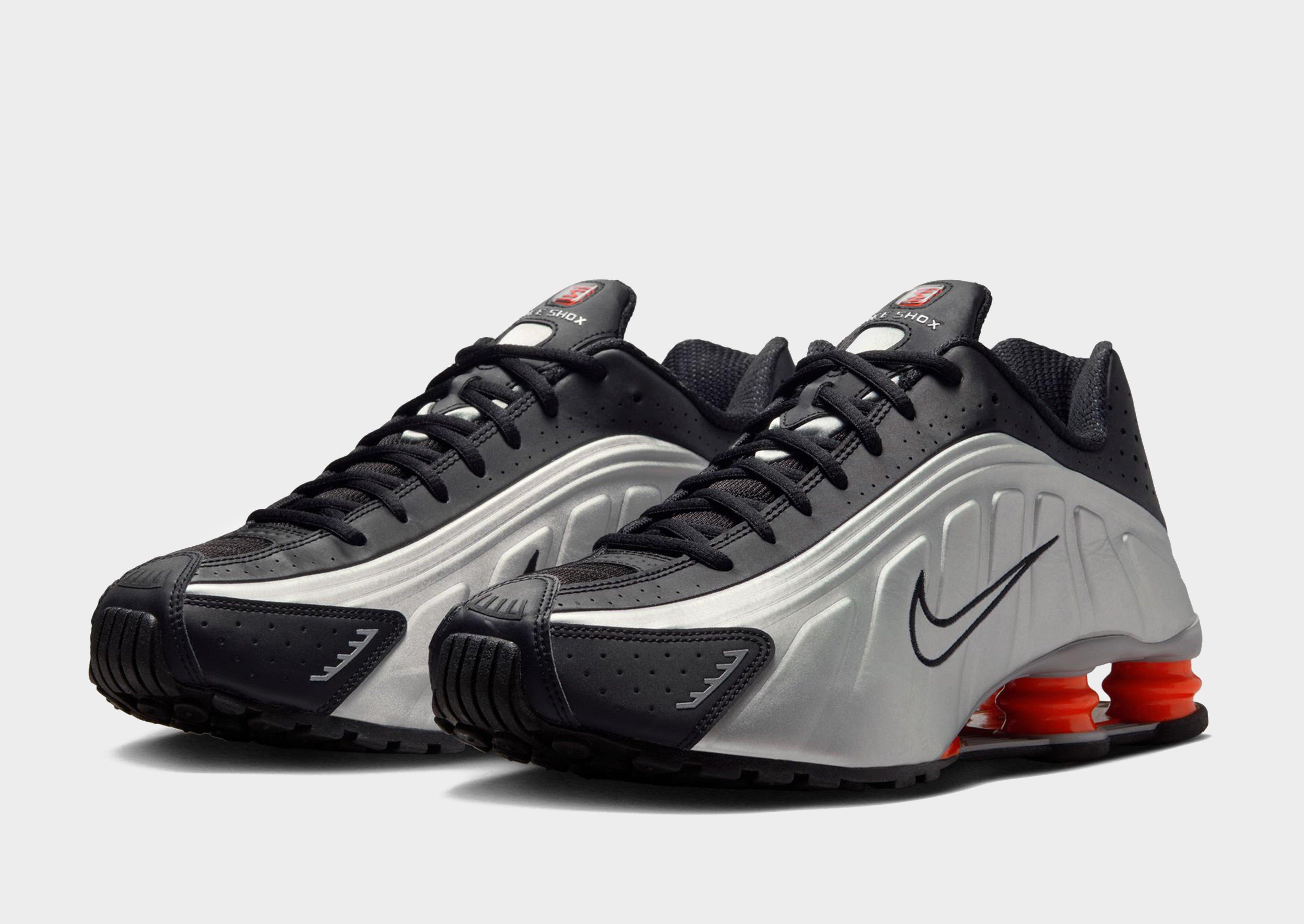 Nike Shox R4 image