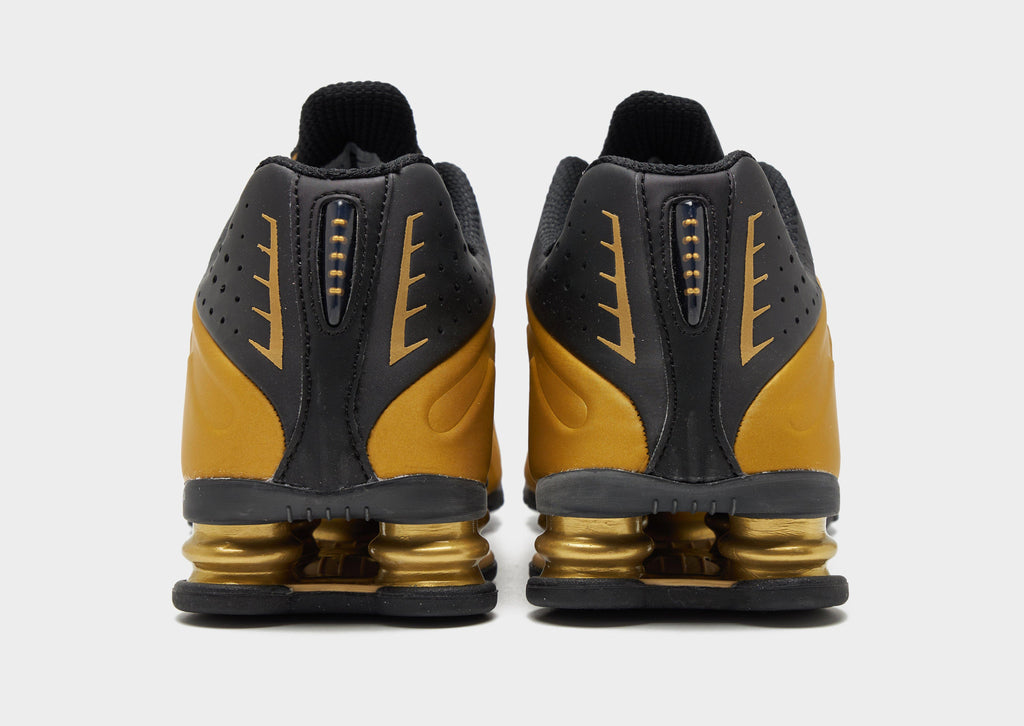 Nike Shox R4 image