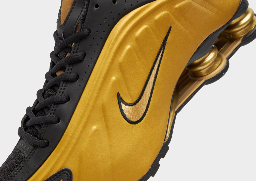 Nike Shox R4 image