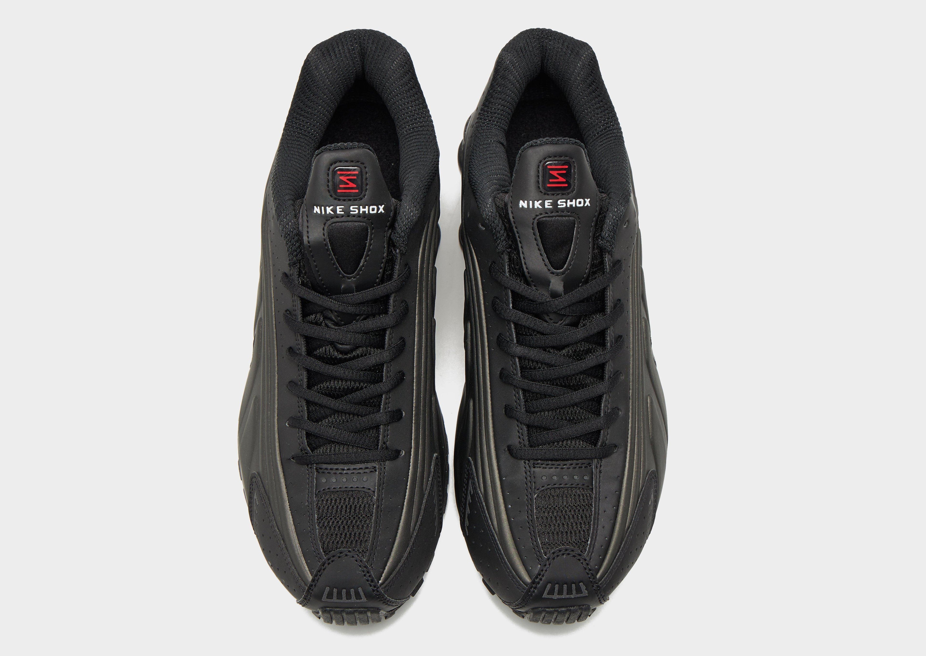 Nike Shox R4 image