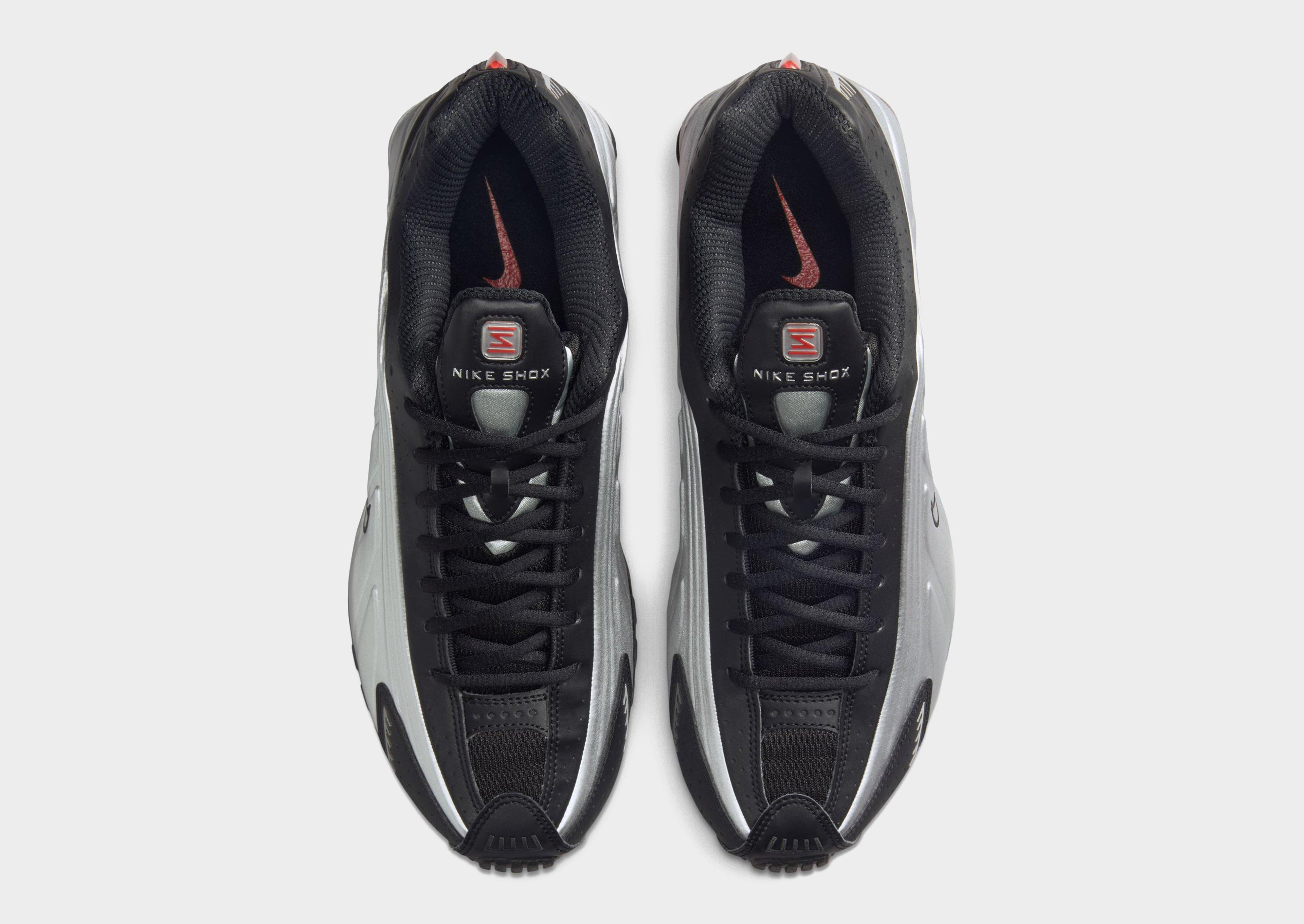 Nike Shox R4 image