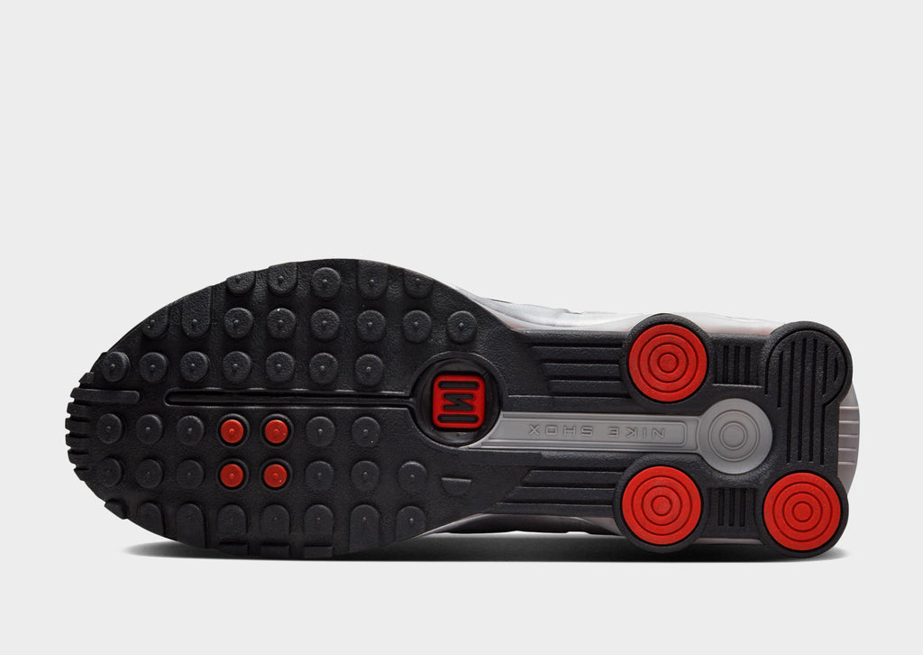 Nike Shox R4 image