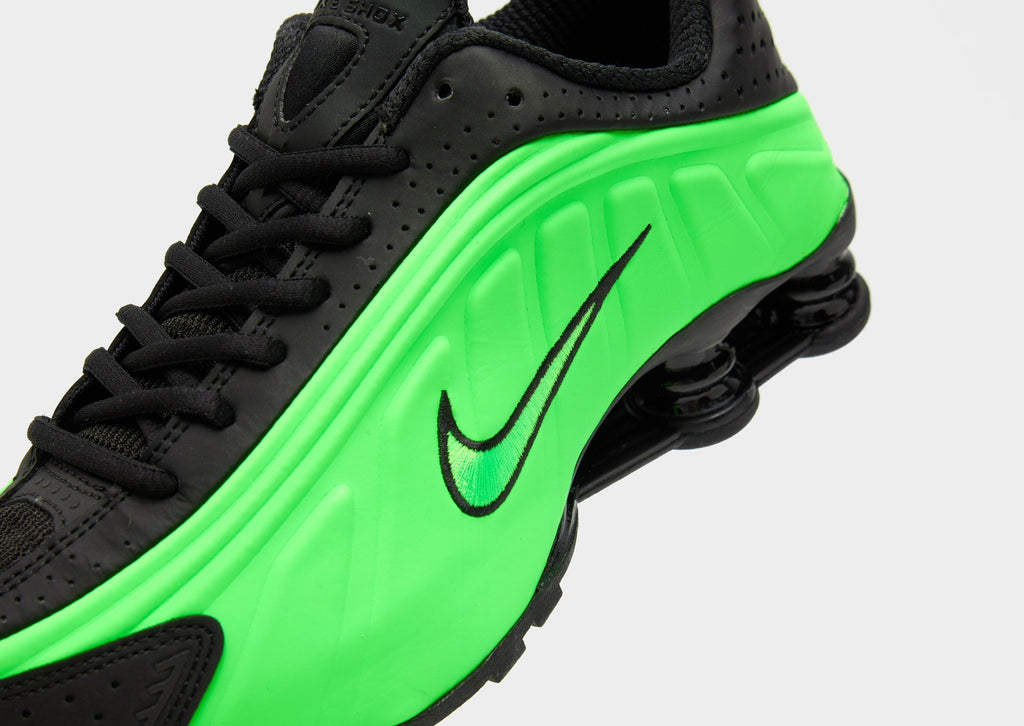 Nike Shox R4 Women's image