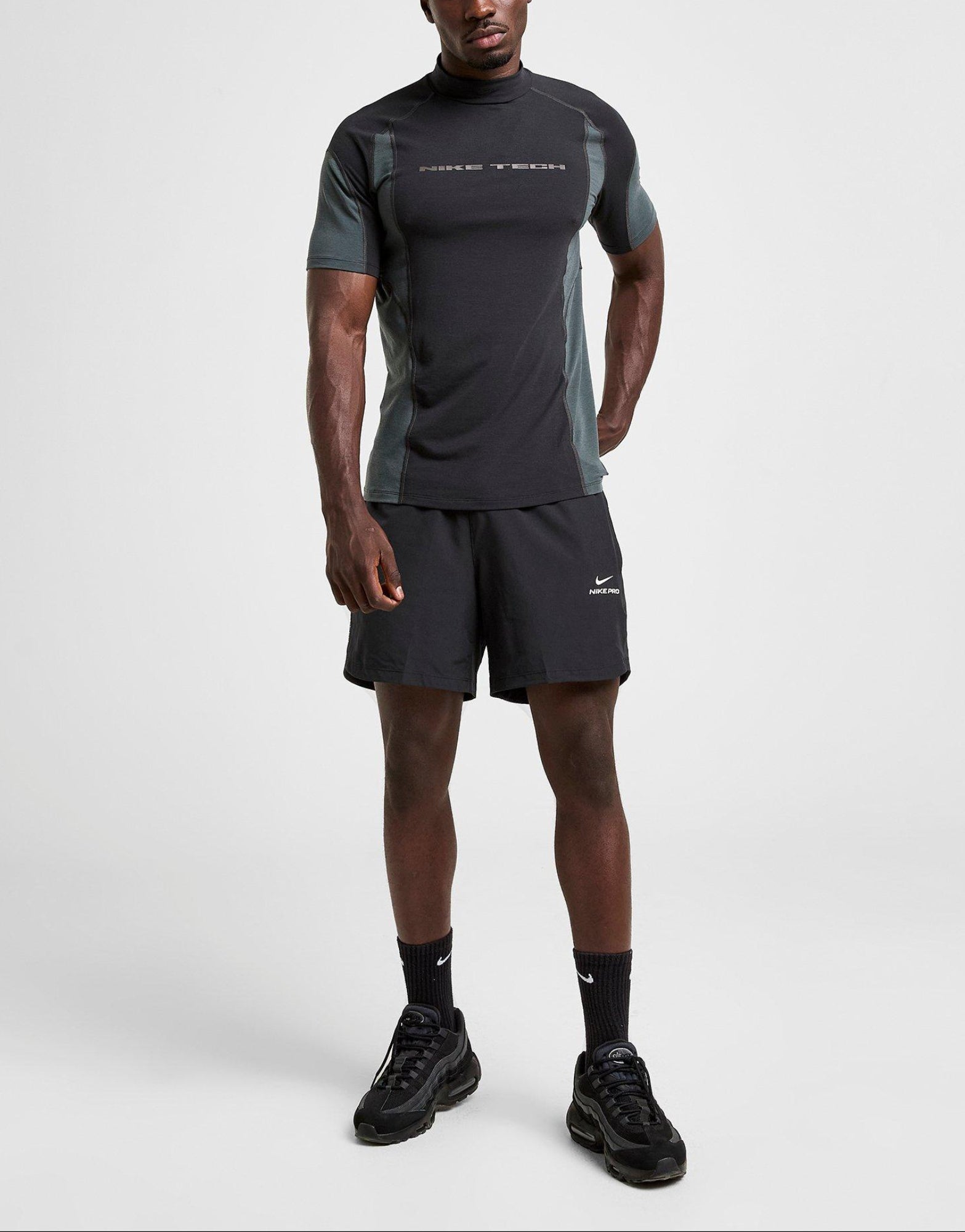 Nike Tech Baselayer T-Shirt image