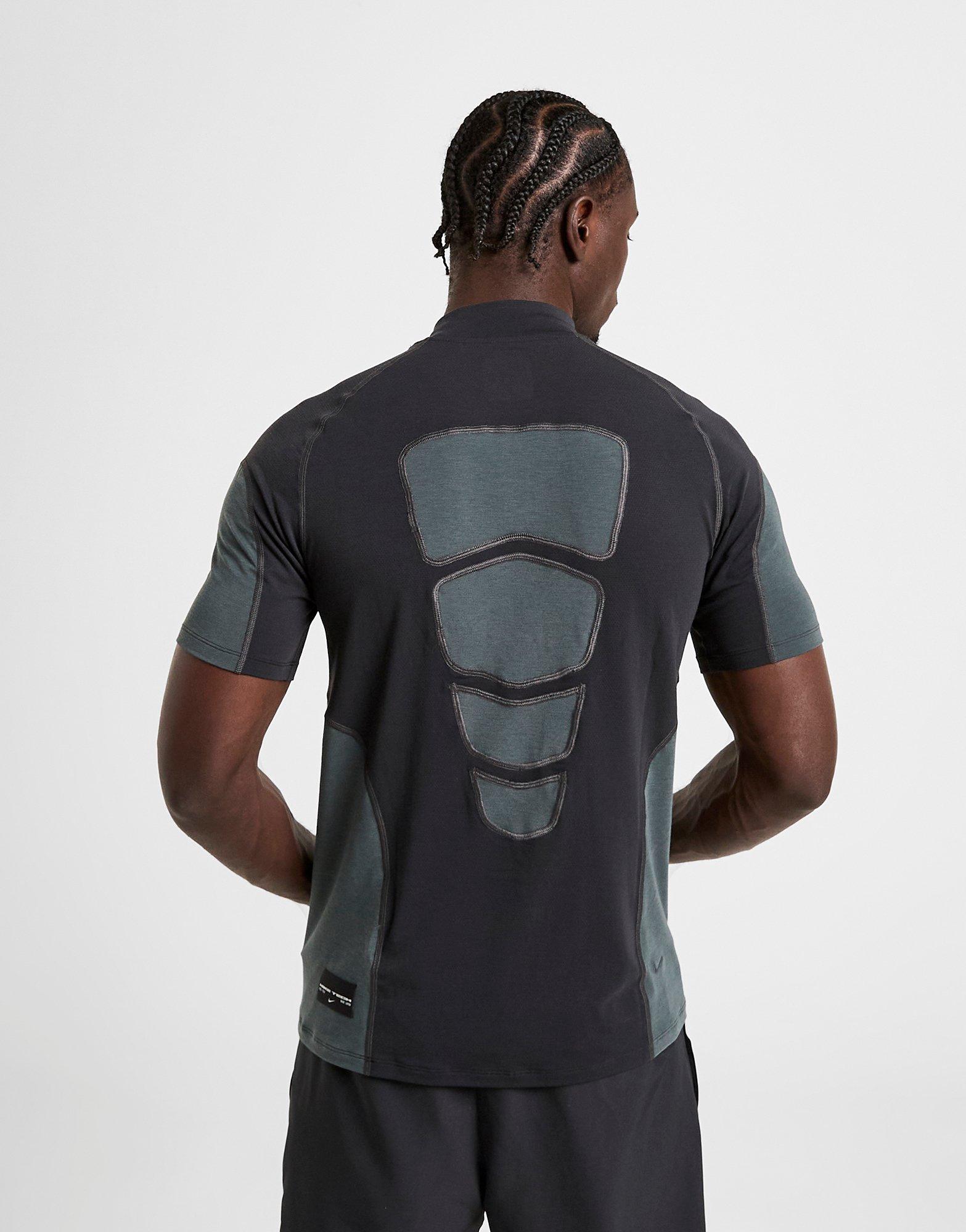 Nike Tech Baselayer T-Shirt image
