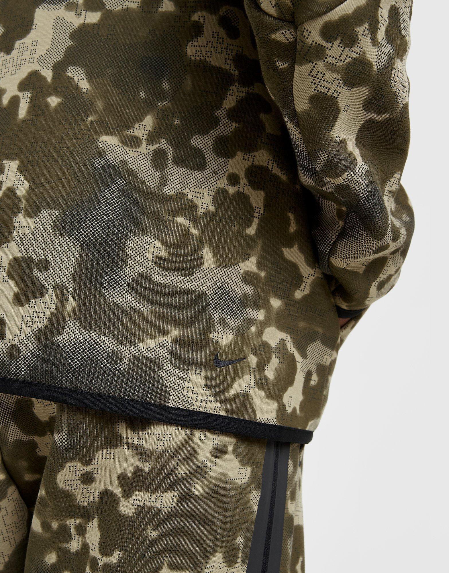 Nike Tech Fleece Hoodie image