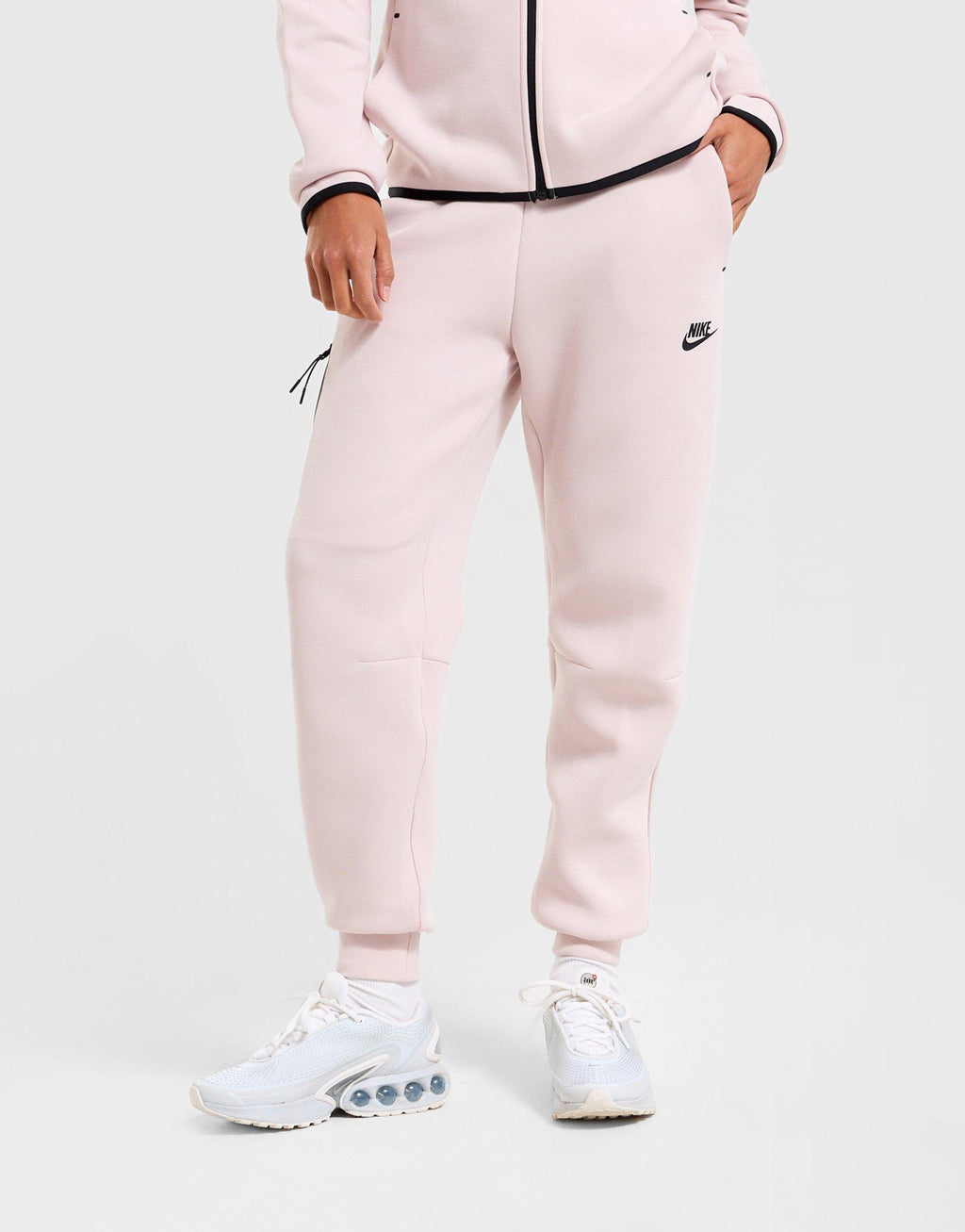 Nike Tech Fleece Joggers image