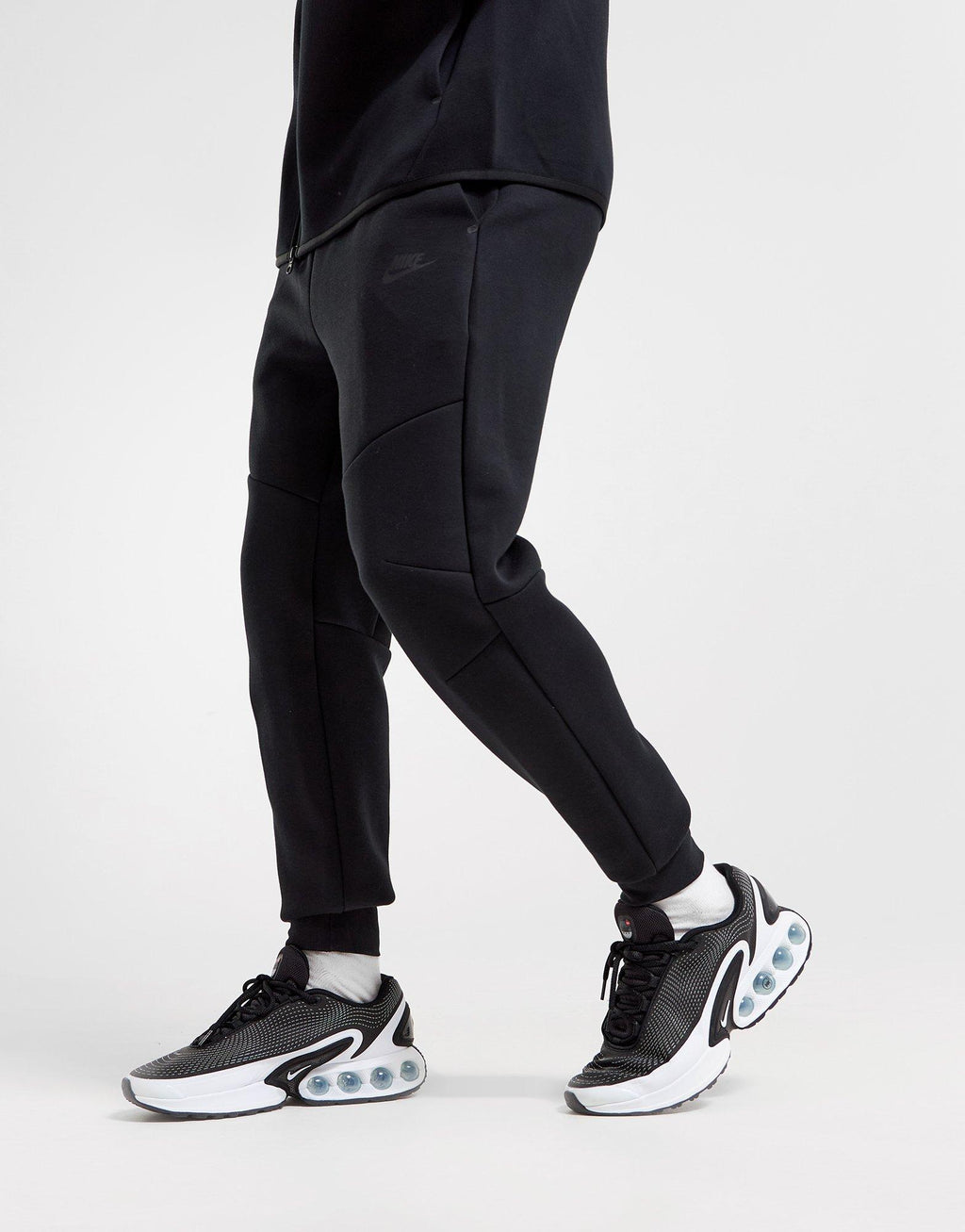 Nike Tech Fleece Joggers image