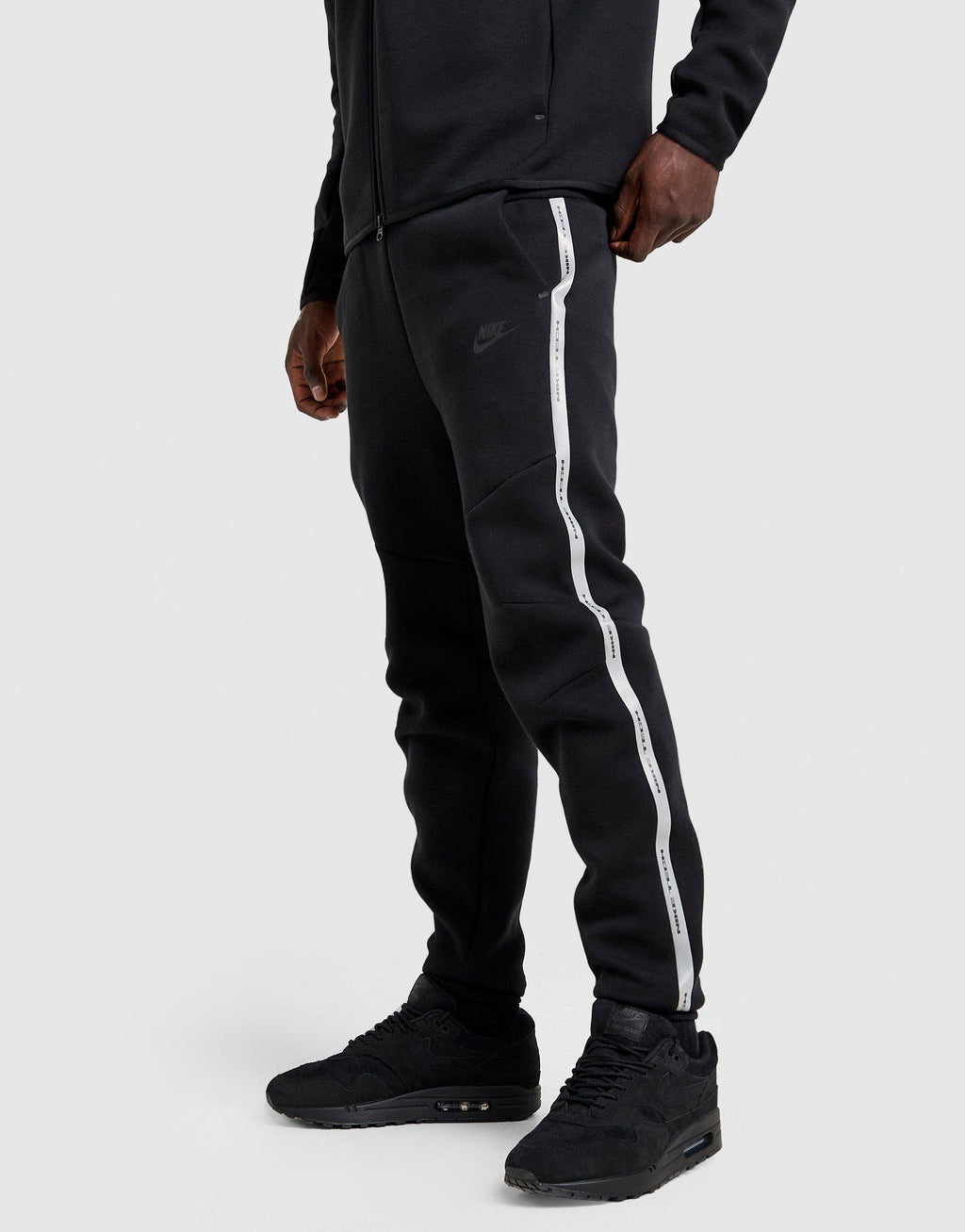 Nike Tech Fleece Joggers image