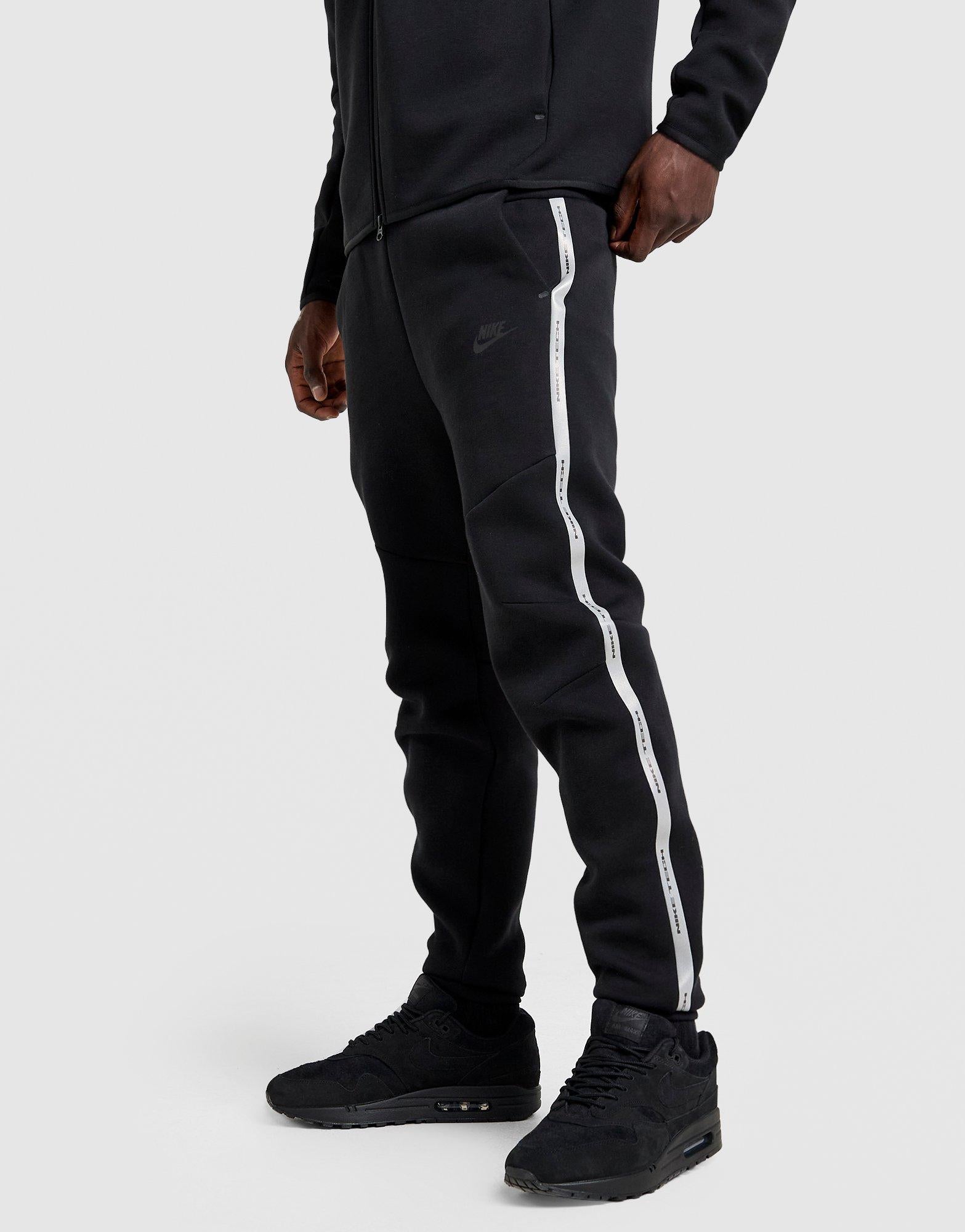Nike Tech Fleece Joggers image