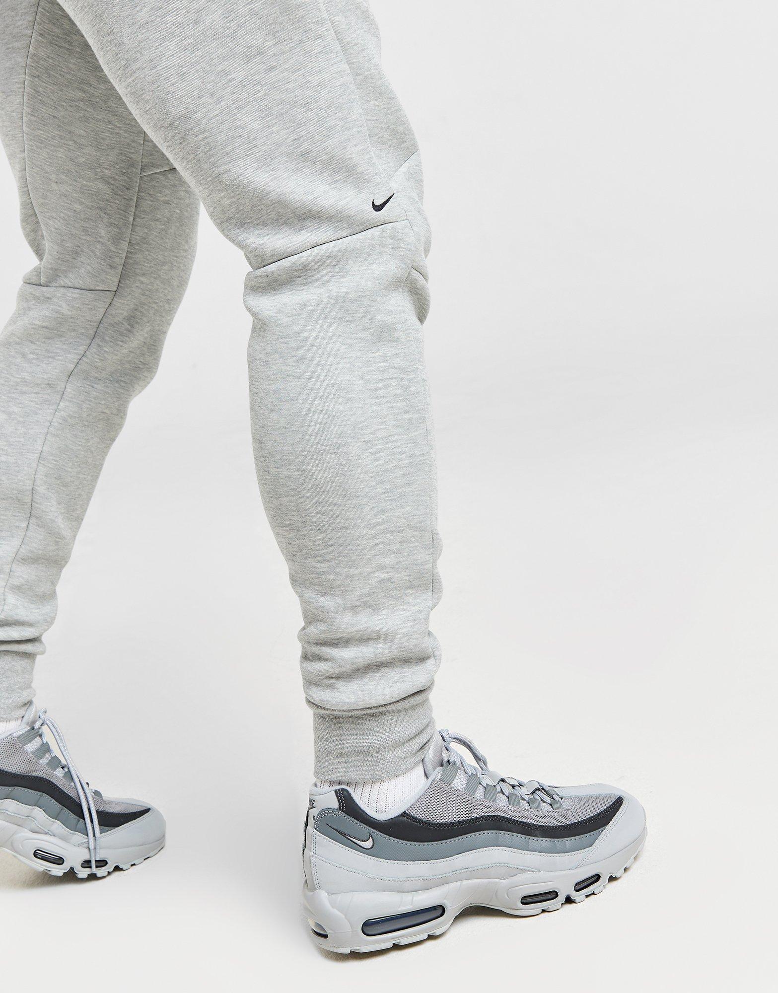 Nike Tech Fleece Joggers image