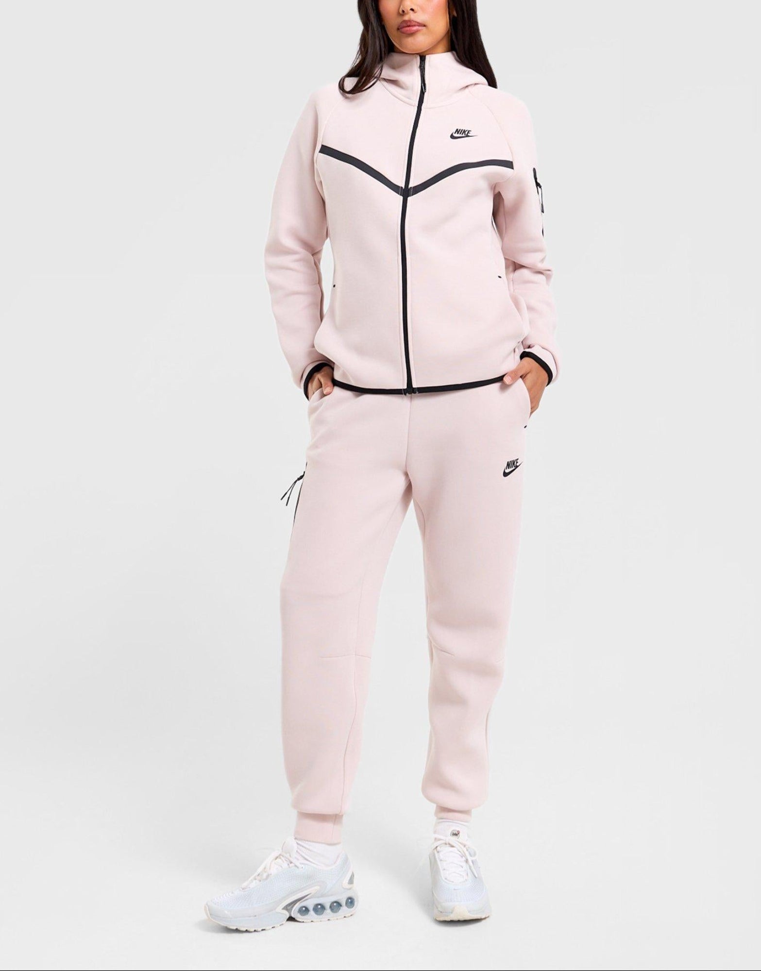 Nike Tech Fleece Joggers image