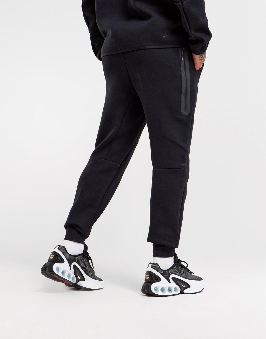 Nike Tech Fleece Joggers image