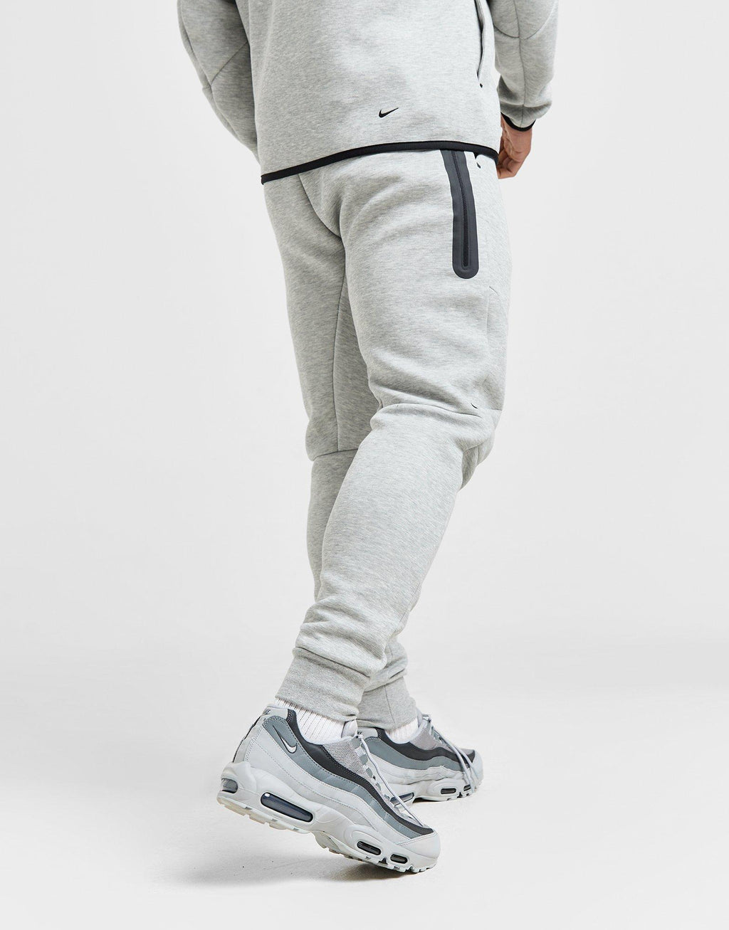 Nike Tech Fleece Joggers image