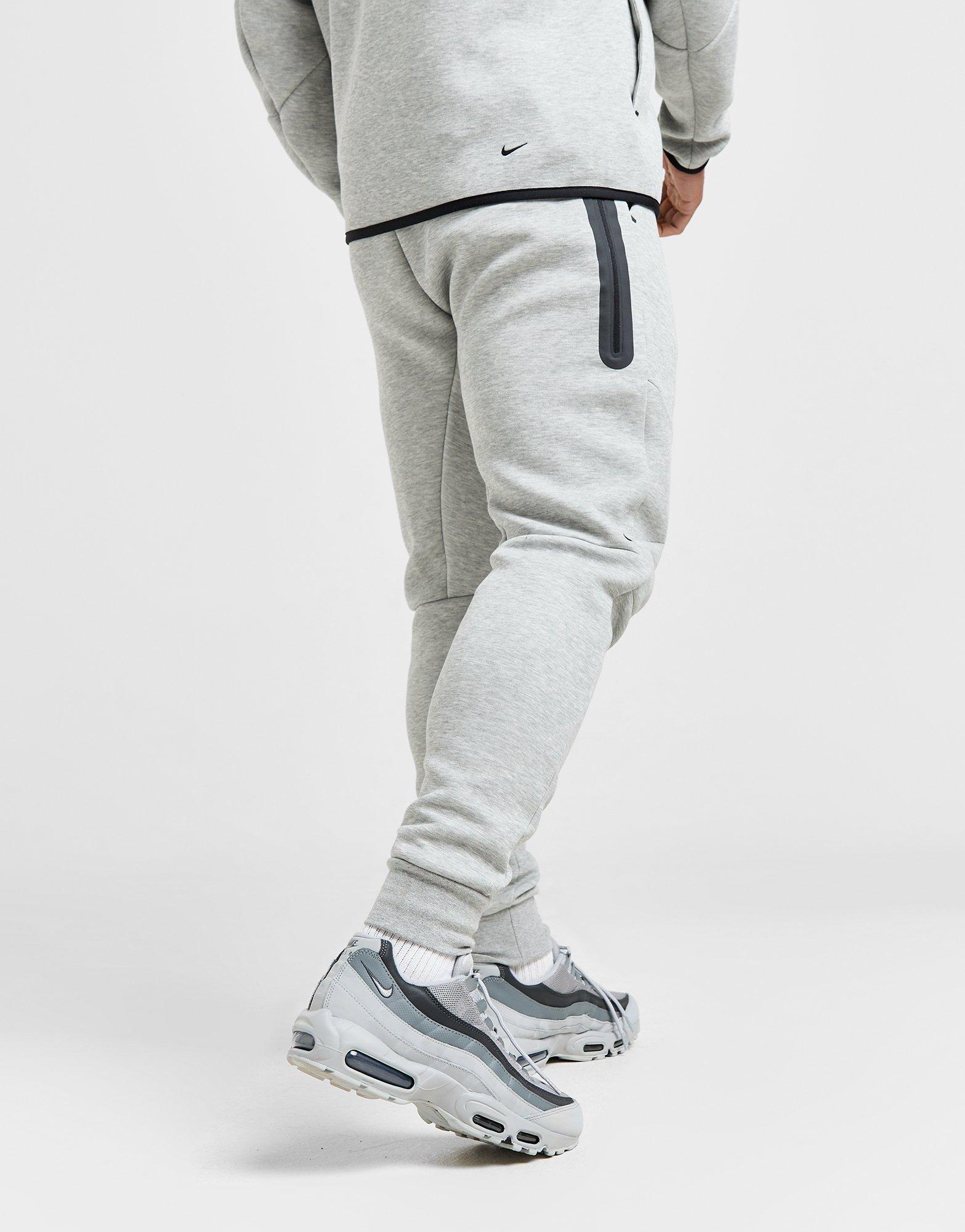 Nike Tech Fleece Joggers image
