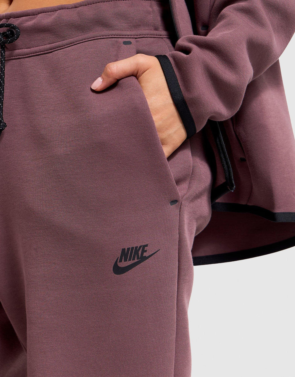 Nike Tech Fleece Joggers image