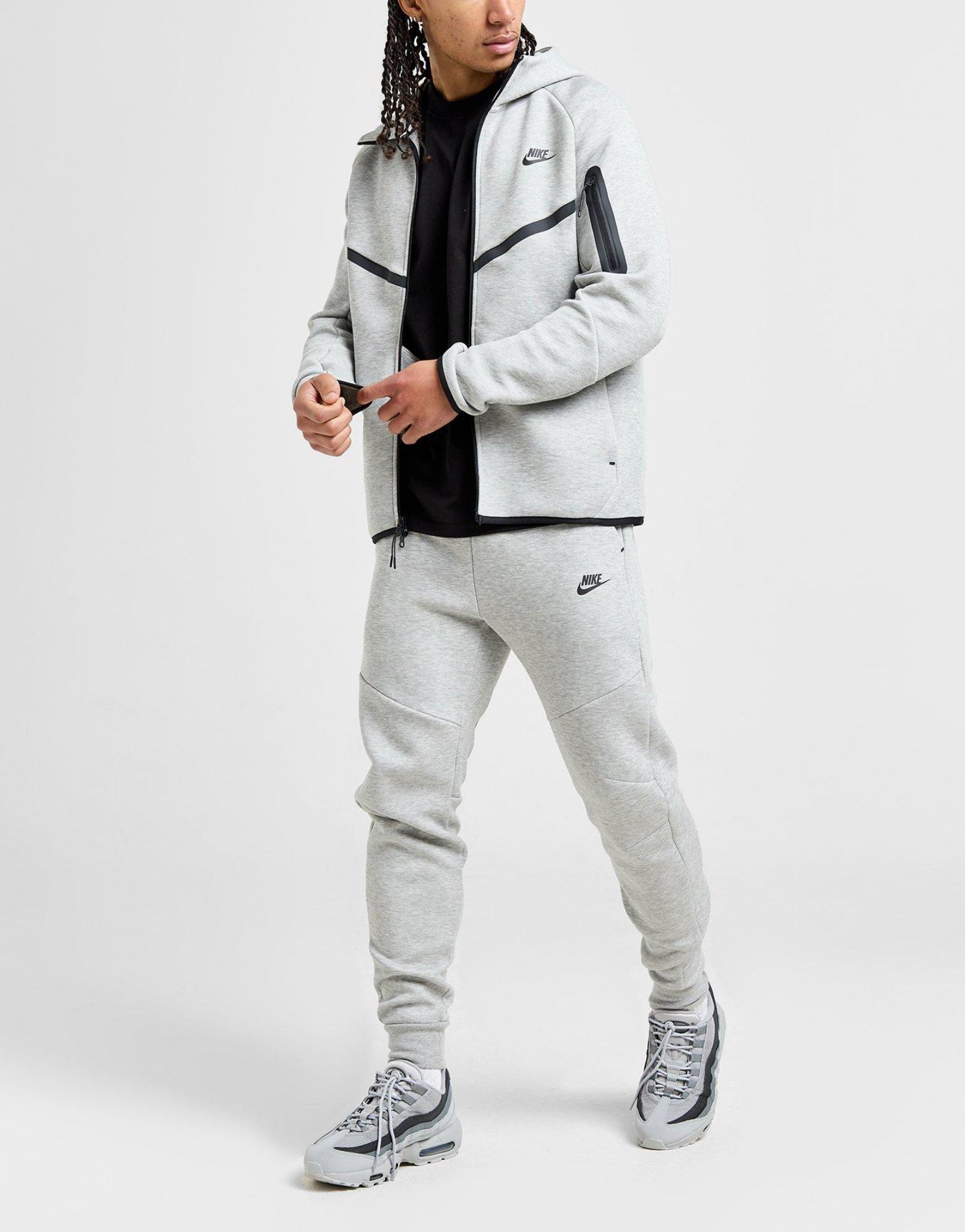 Nike Tech Fleece Joggers image