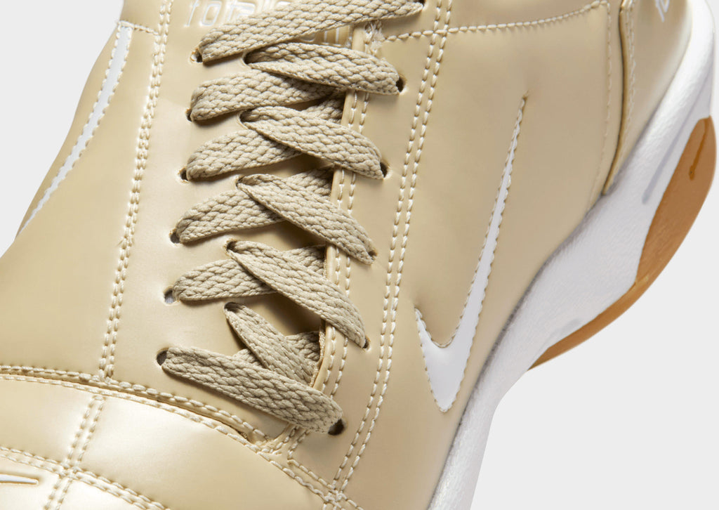 Nike Total 90 image