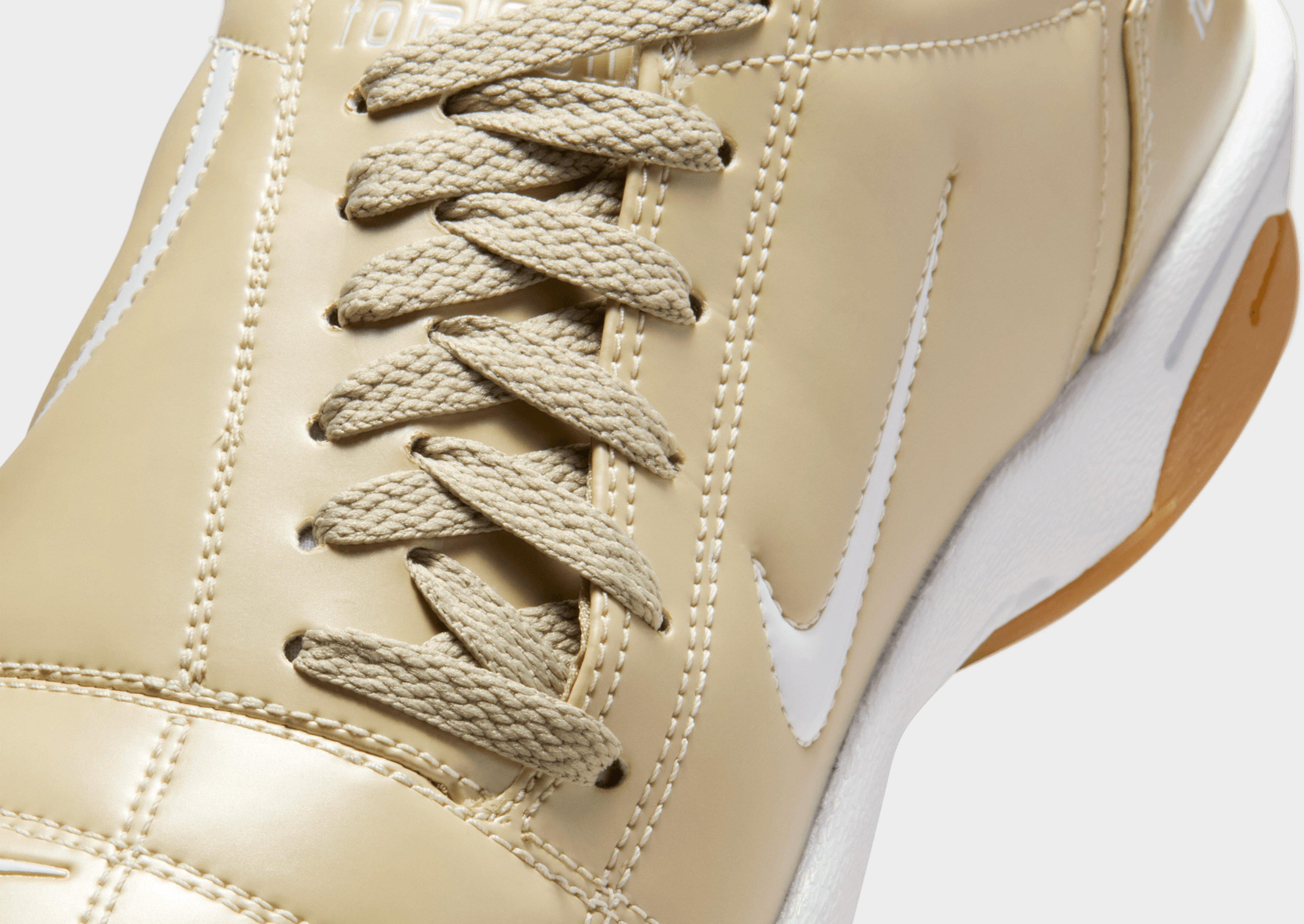 Nike Total 90 image