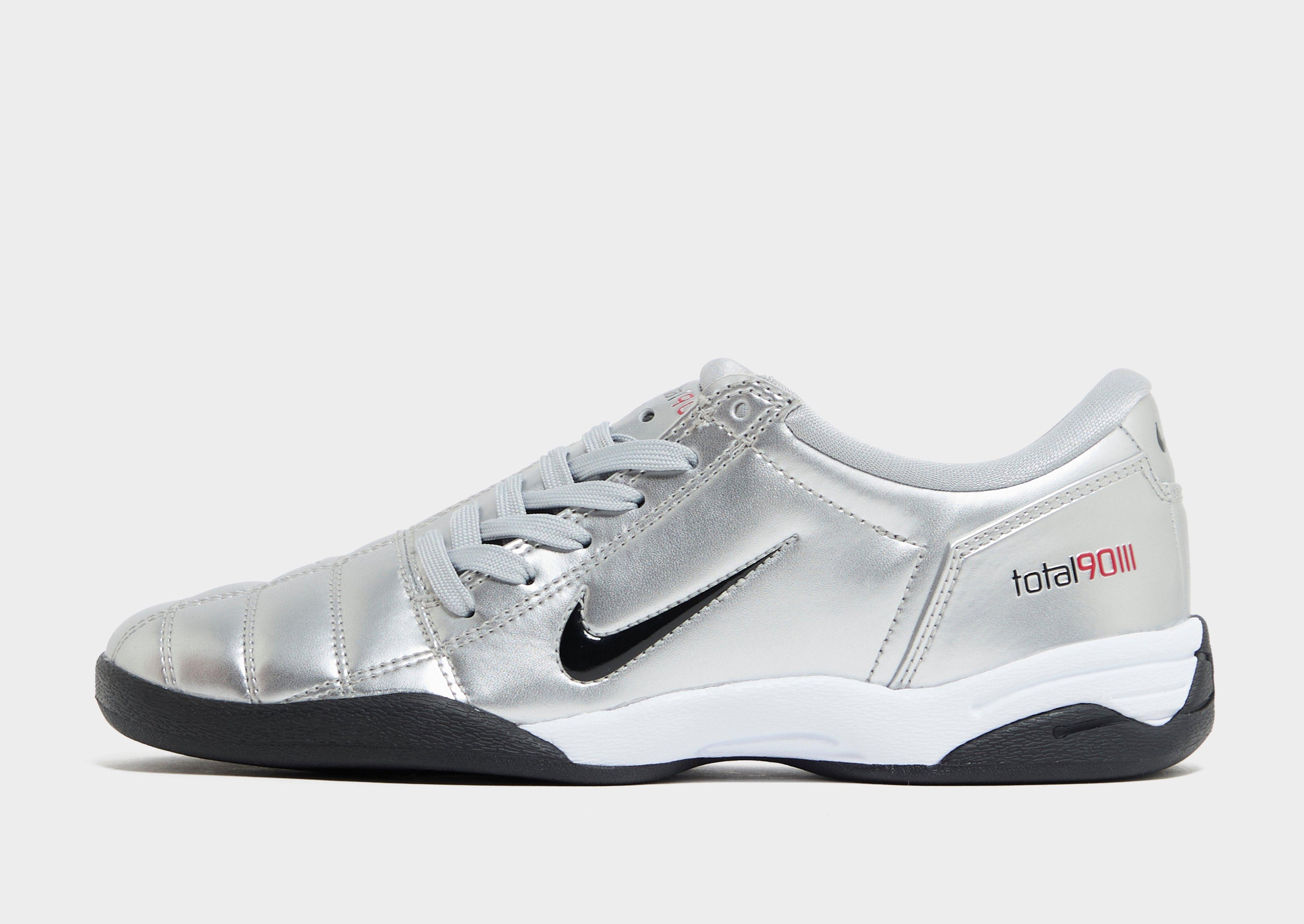 Nike Total 90 Women's image
