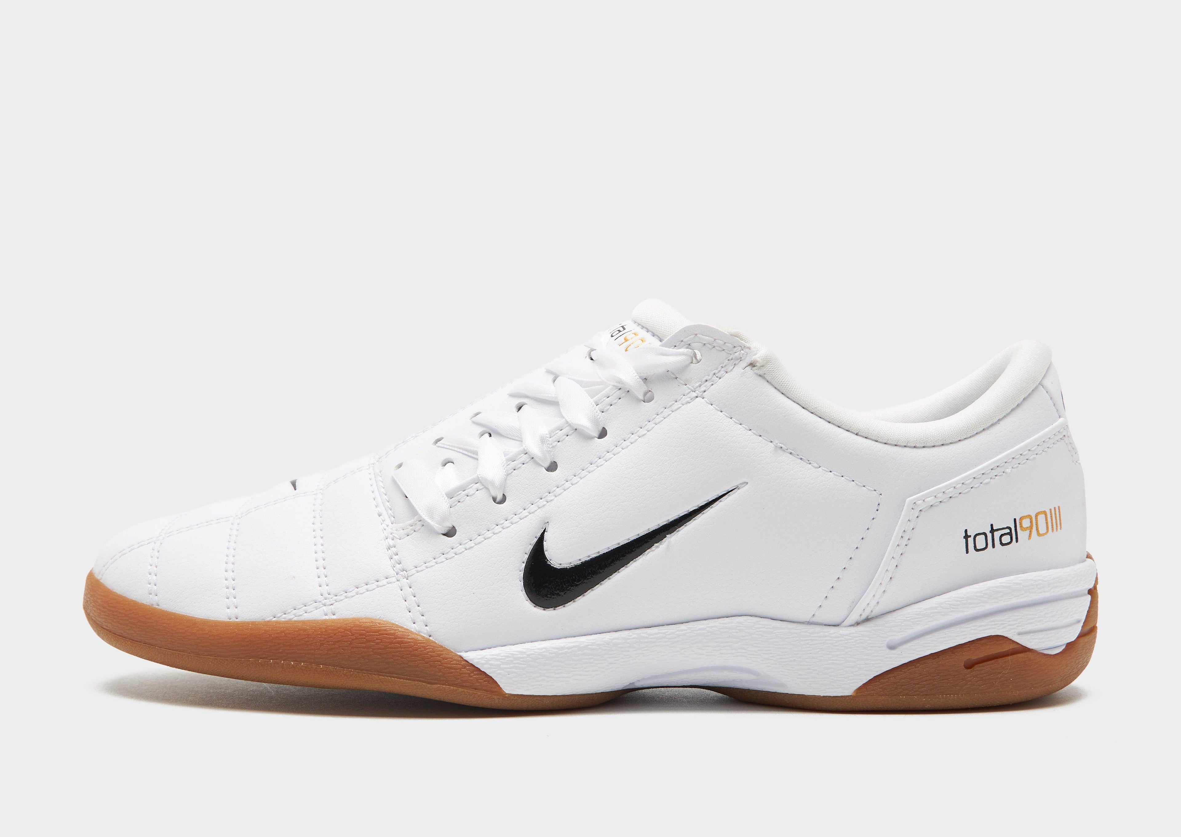 Nike Total 90 Women's image