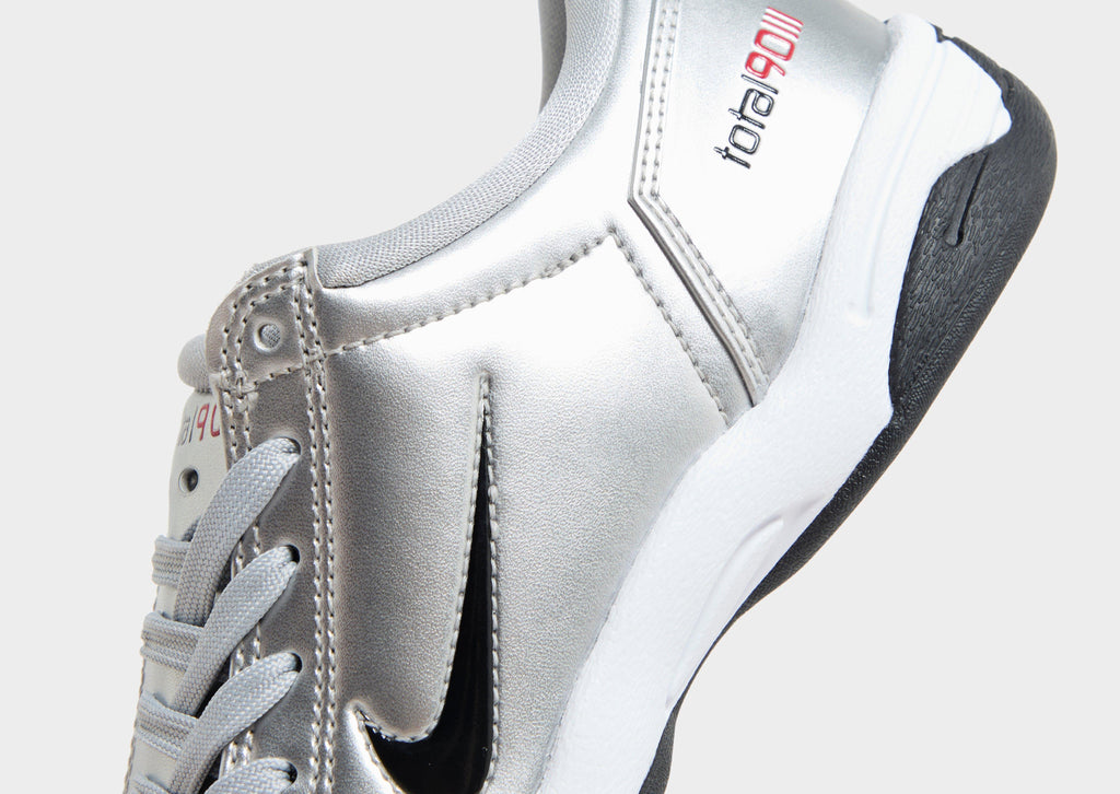 Nike Total 90 Women's image