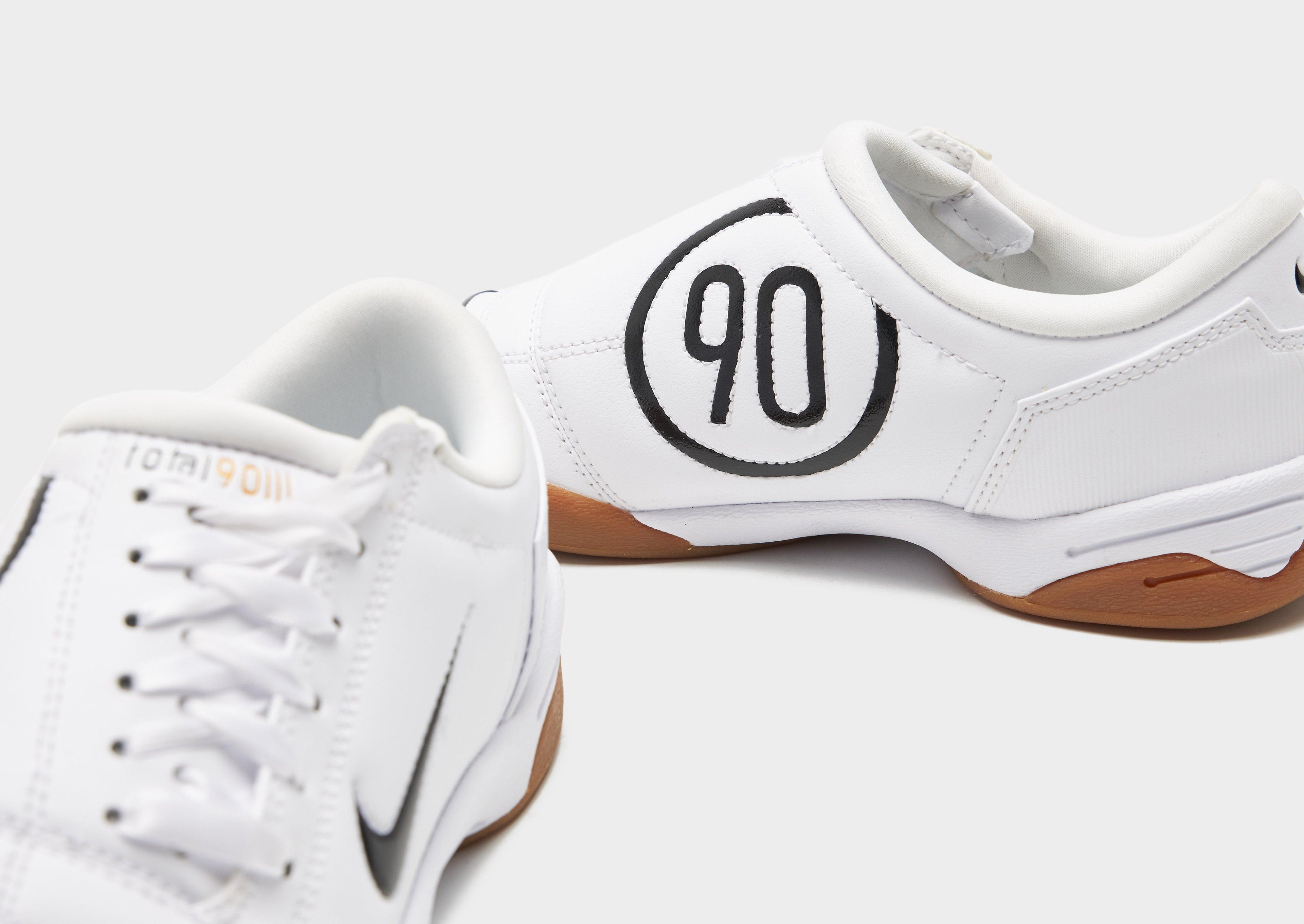 Nike Total 90 Women's image