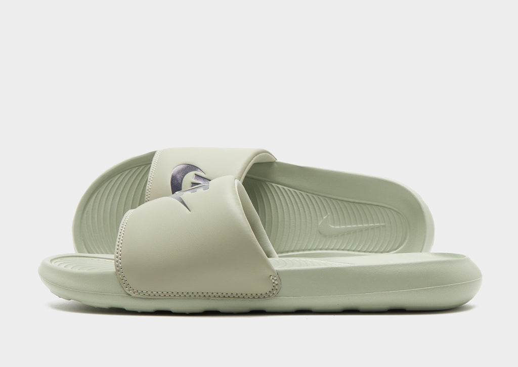 Nike Victori Slides image