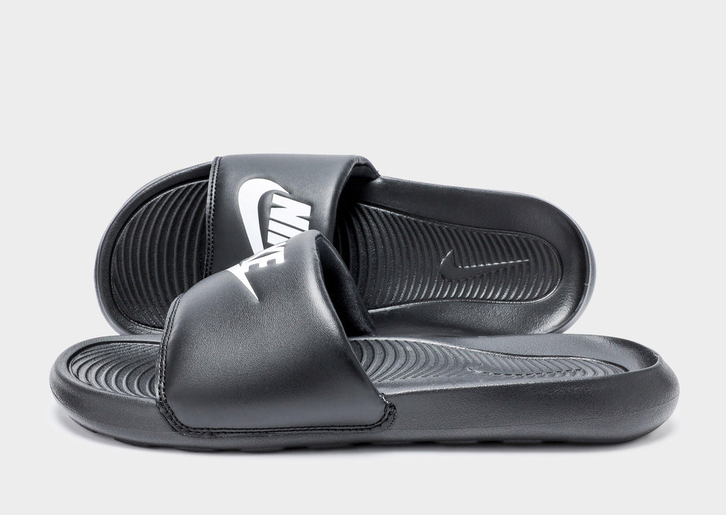 Nike Victori Slides Women's image