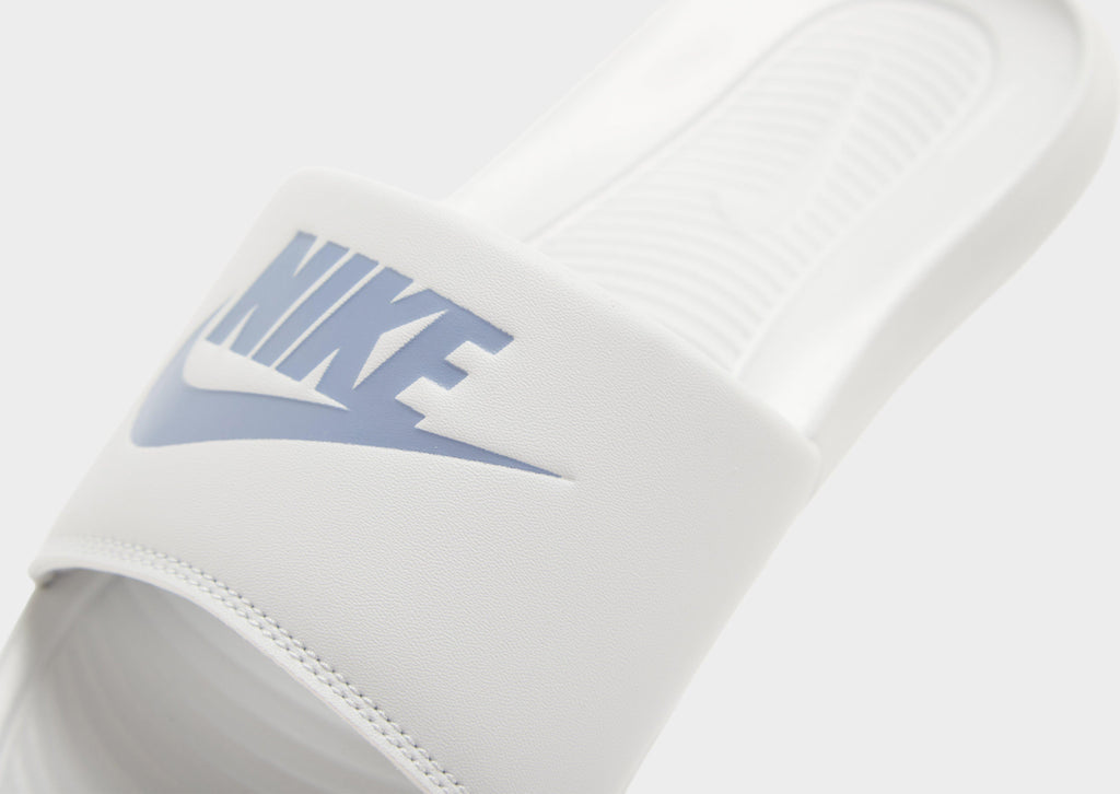 Nike Victori Slides Women's image