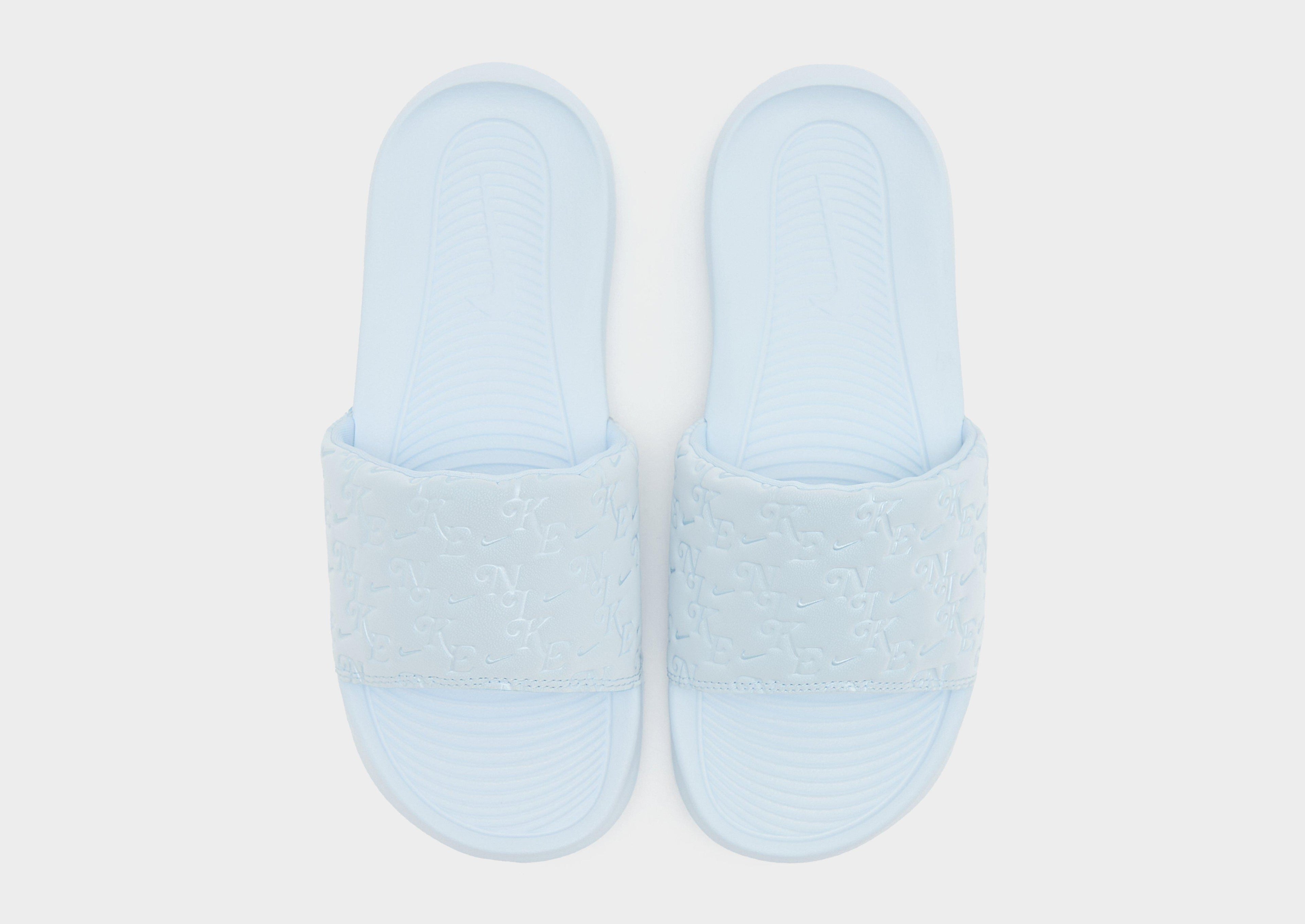 Nike Victori Slides Women's image