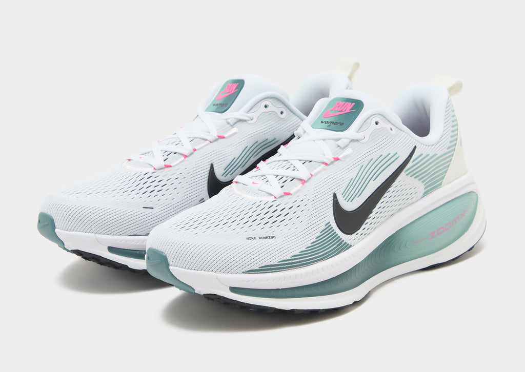 Nike Vomero 18 image