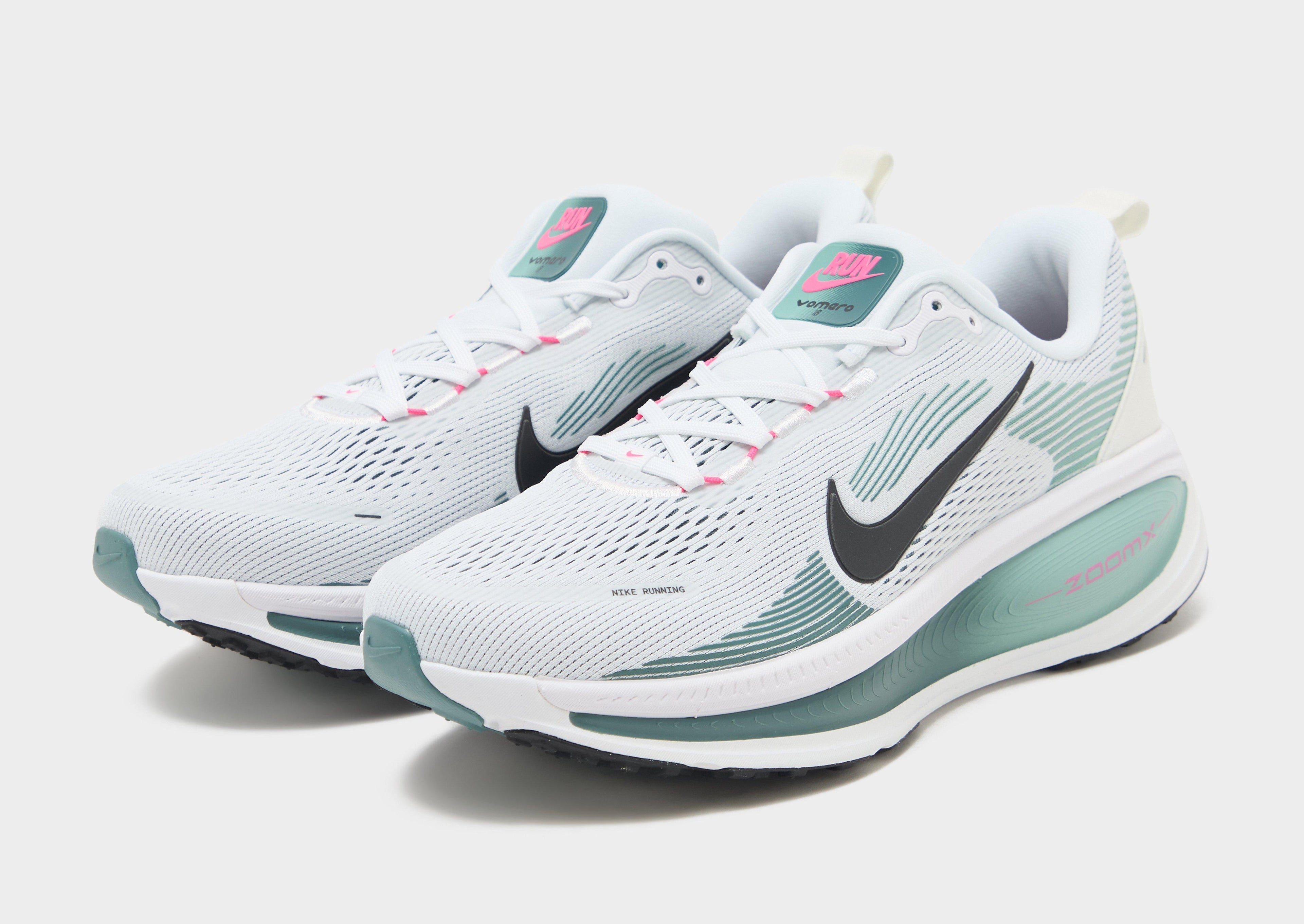 Nike Vomero 18 image