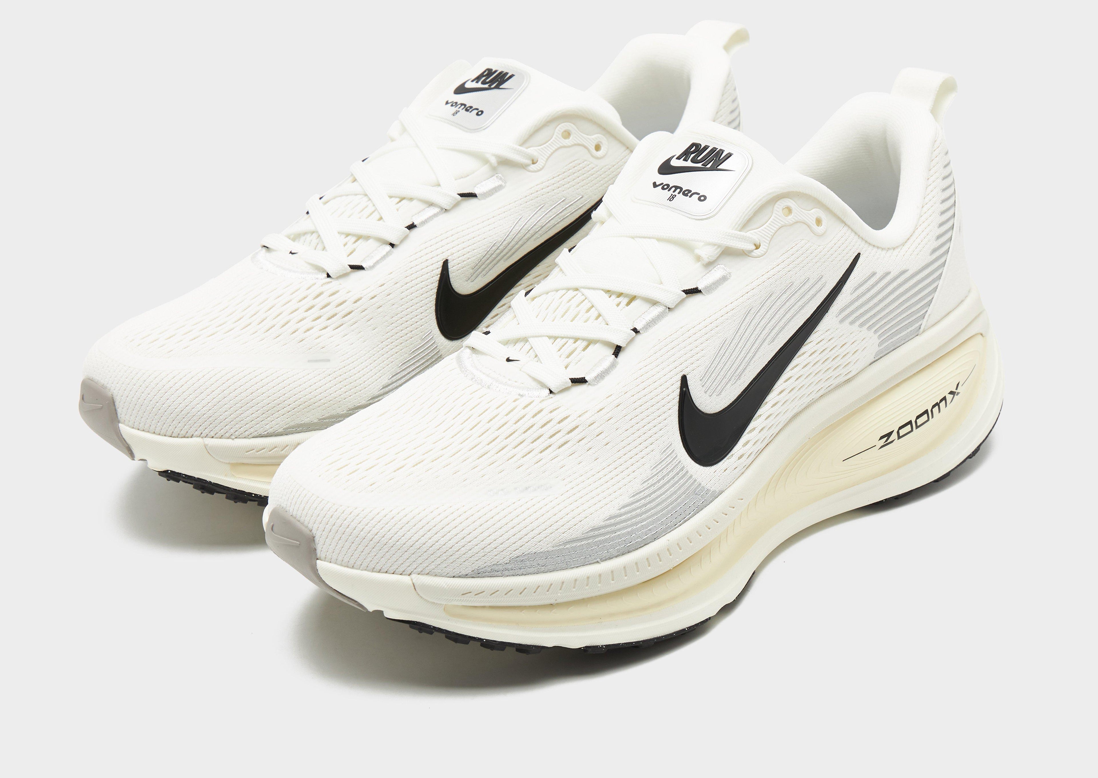 Nike Vomero 18 image