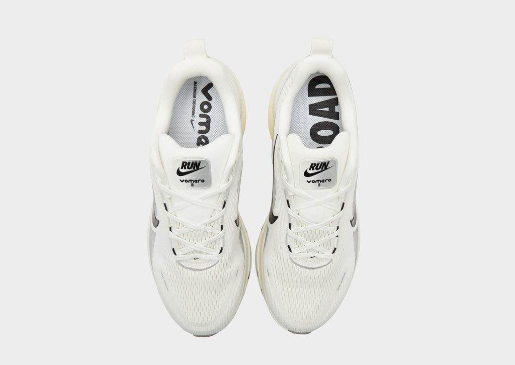 Nike Vomero 18 image