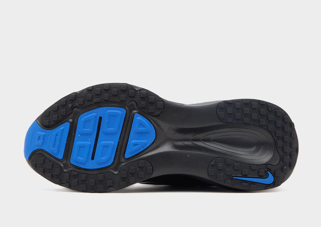 Nike Vomero 18 image